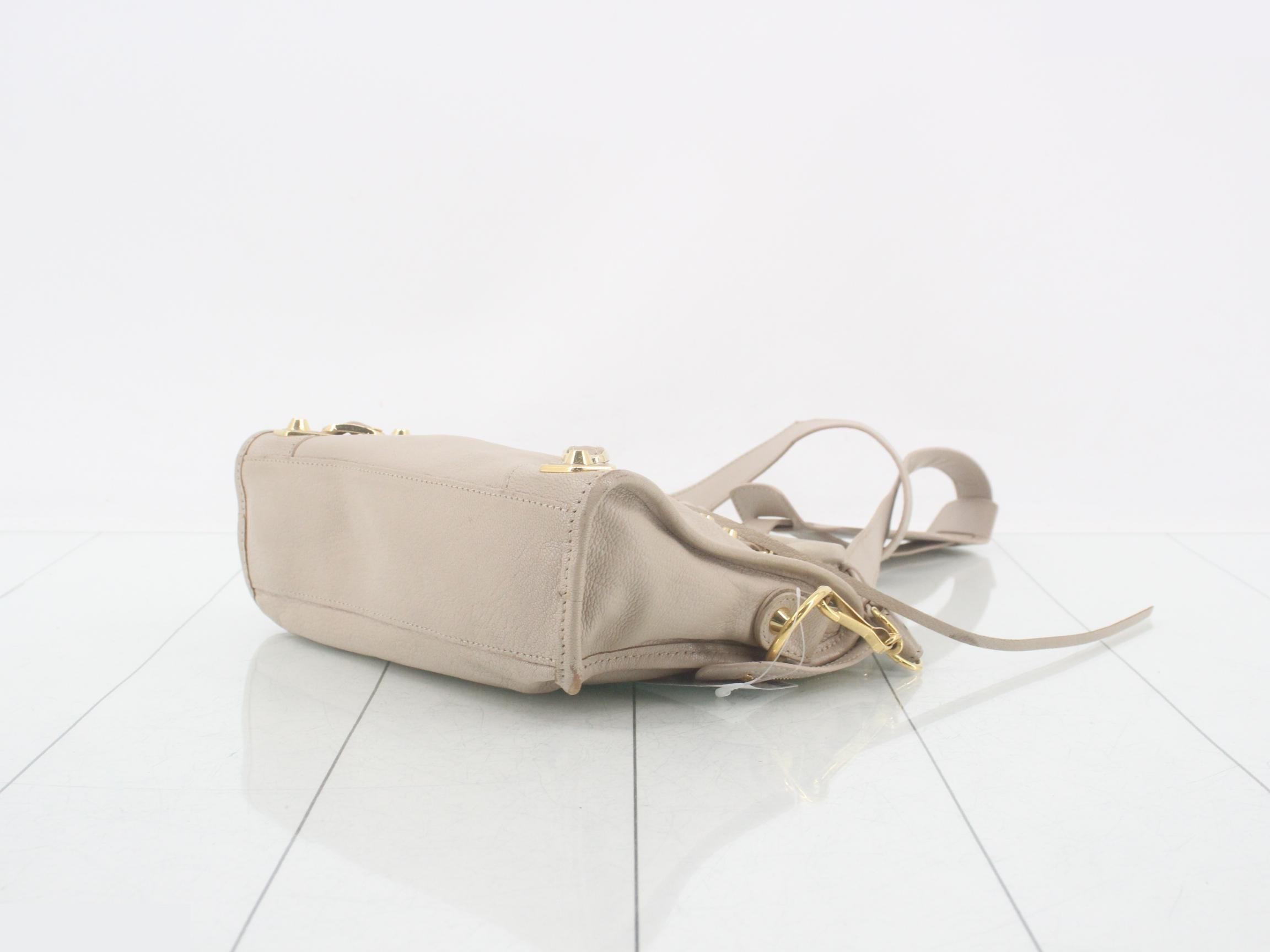 Classic (Bag) Handbag, 2-way Shoulder Bag, Mini City Bag — view 6