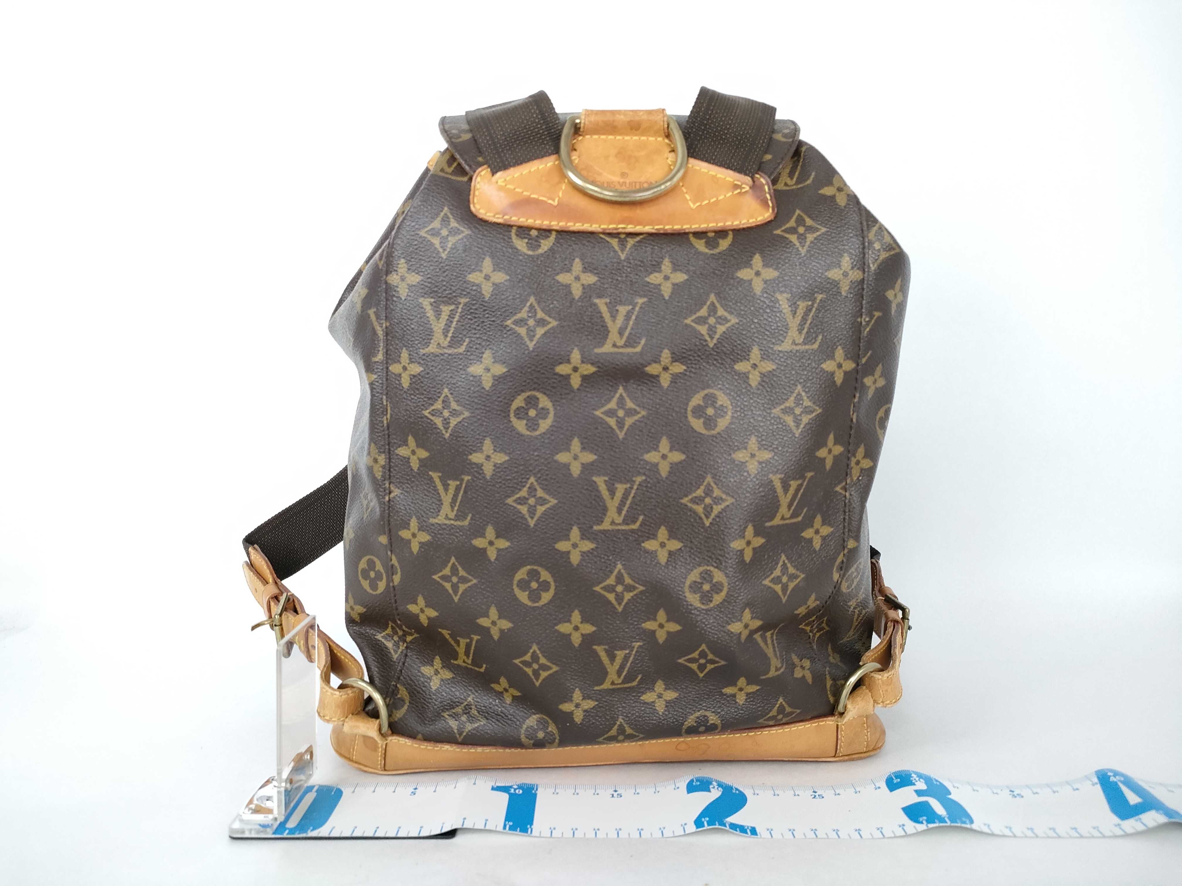 Monogram Louis Vuitton Montsouris MM Rucksack — view 2
