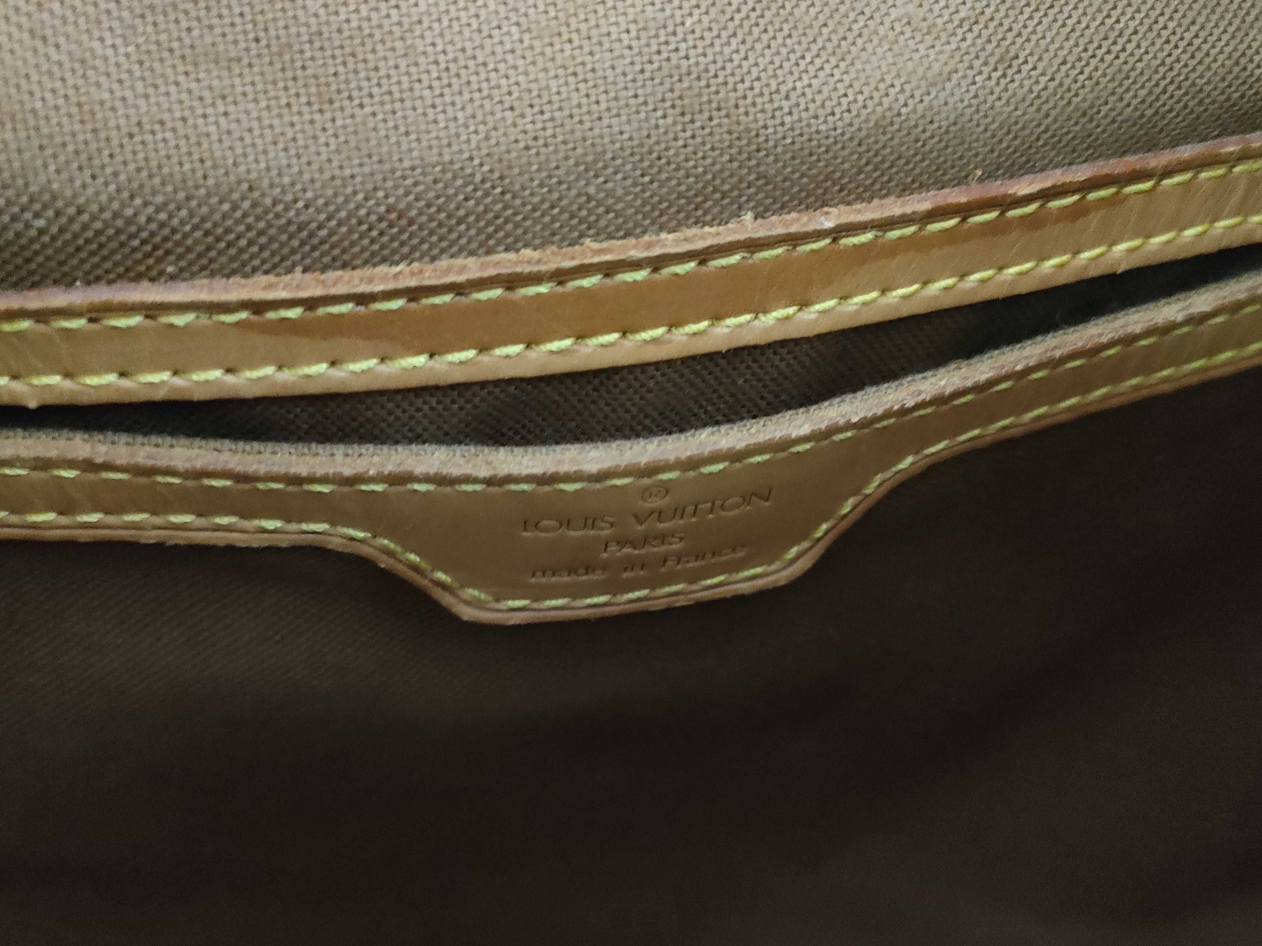 Monogram Louis Vuitton Montsouris MM Rucksack — view 11