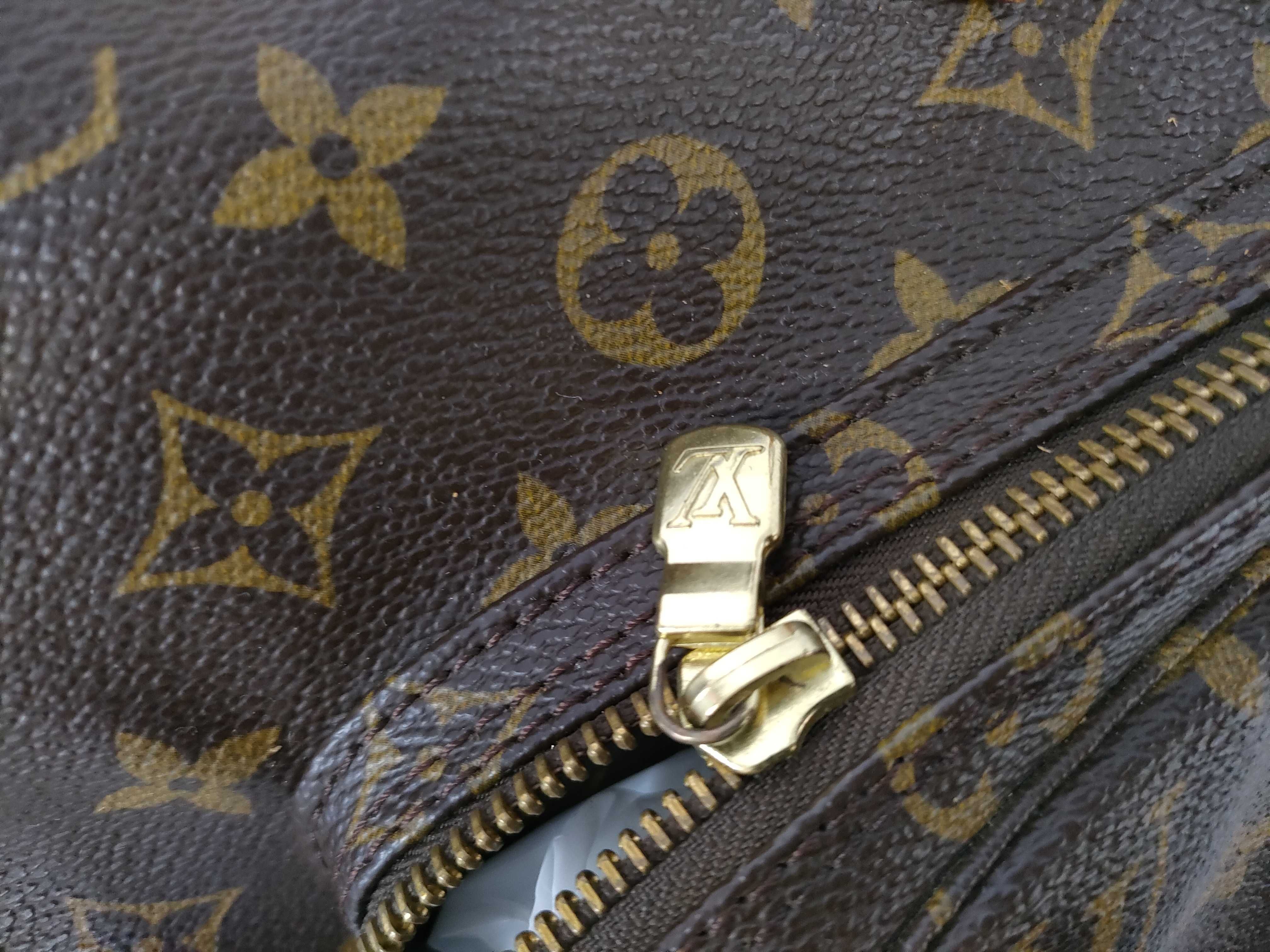 Monogram Louis Vuitton Montsouris MM Rucksack — view 15