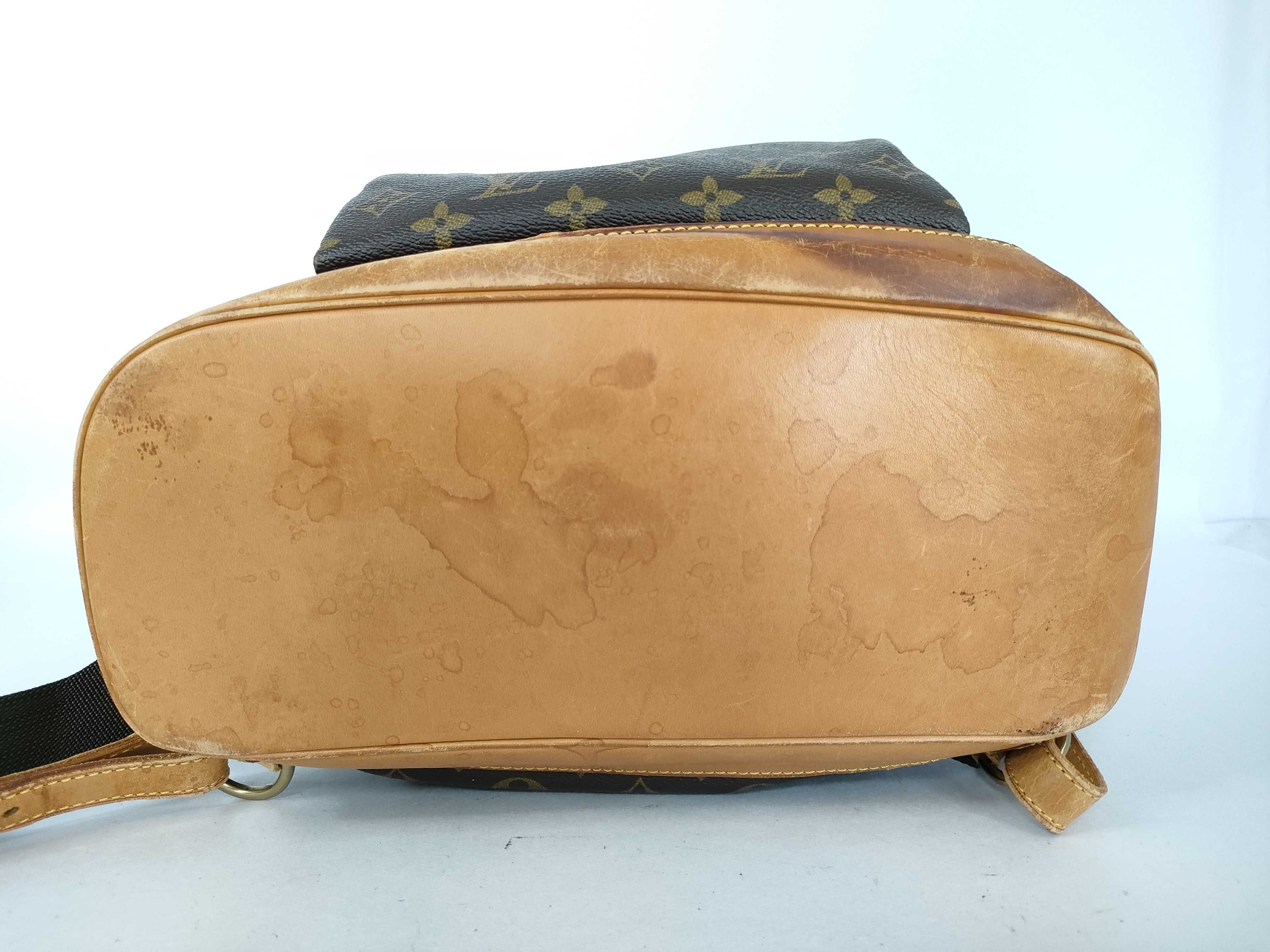 Monogram Louis Vuitton Montsouris MM Rucksack — view 7