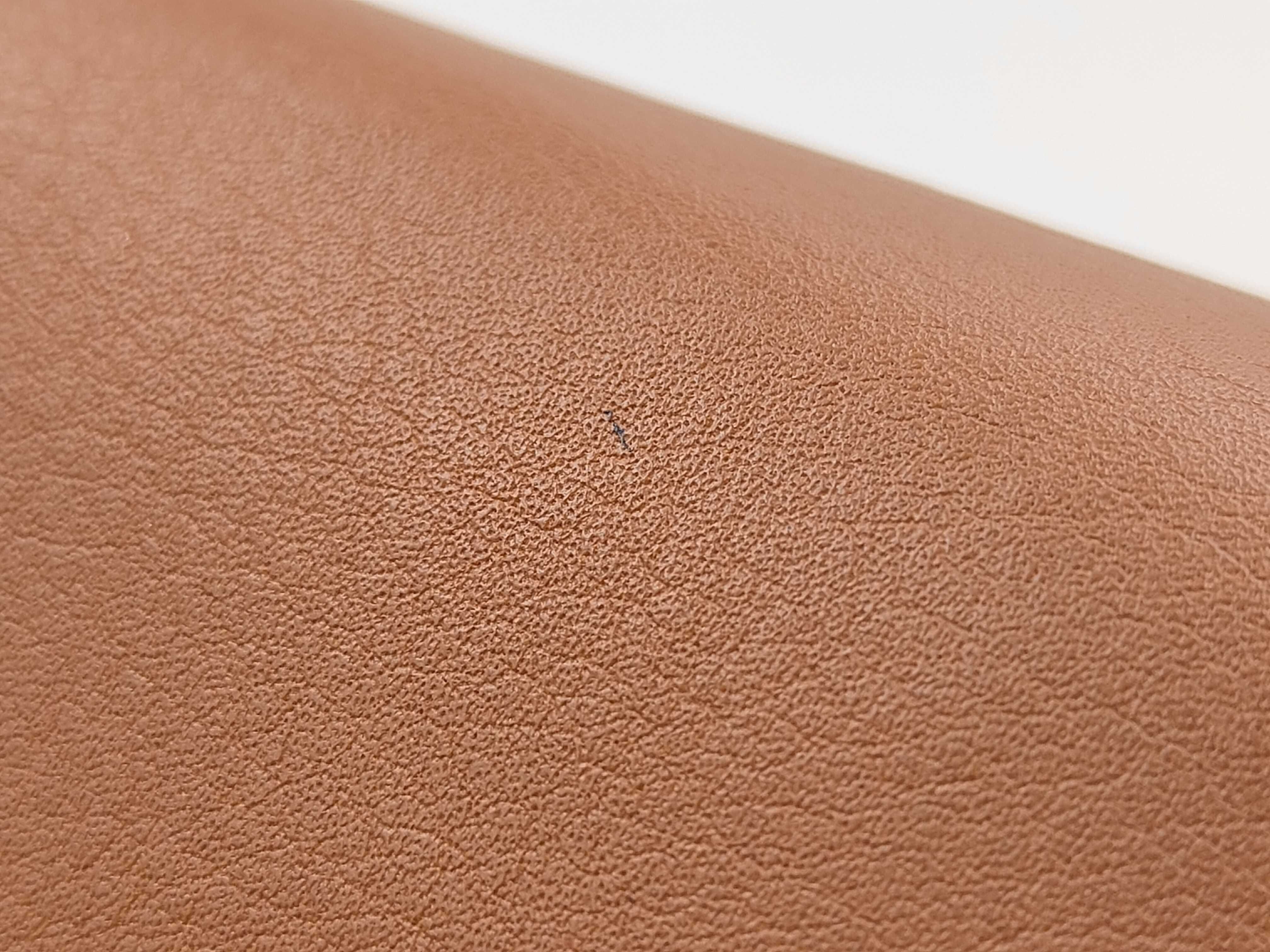 handbag — view 4