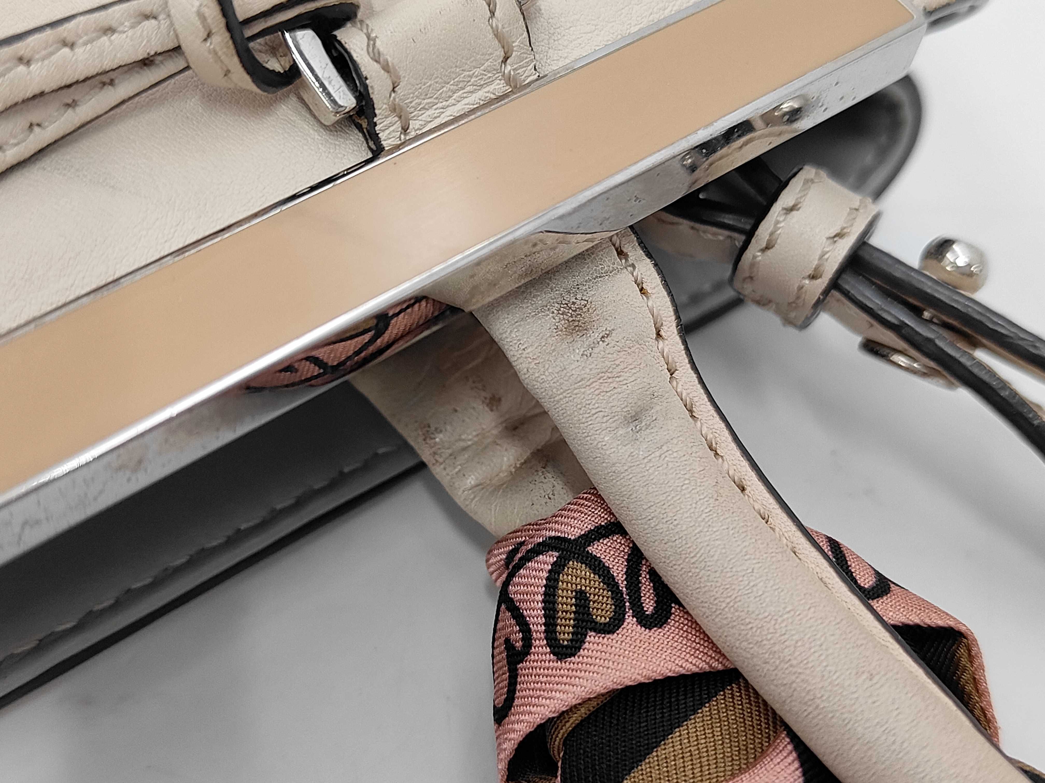 Petite 2Jours 2-Way Handbag, Leather, Beige, with Strap and Scarf. — view 5