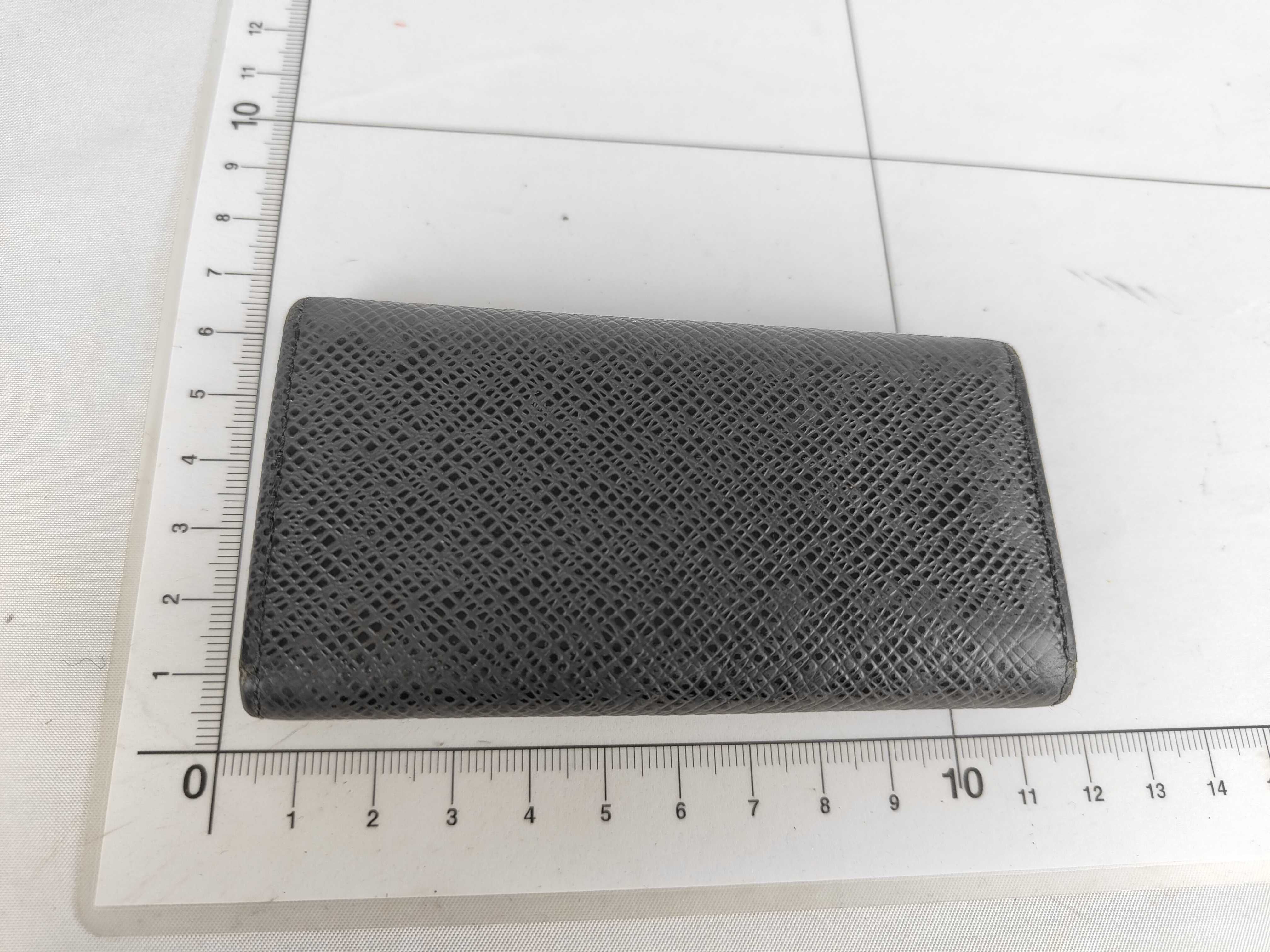Taiga Multicles 4 Key Case — view 2
