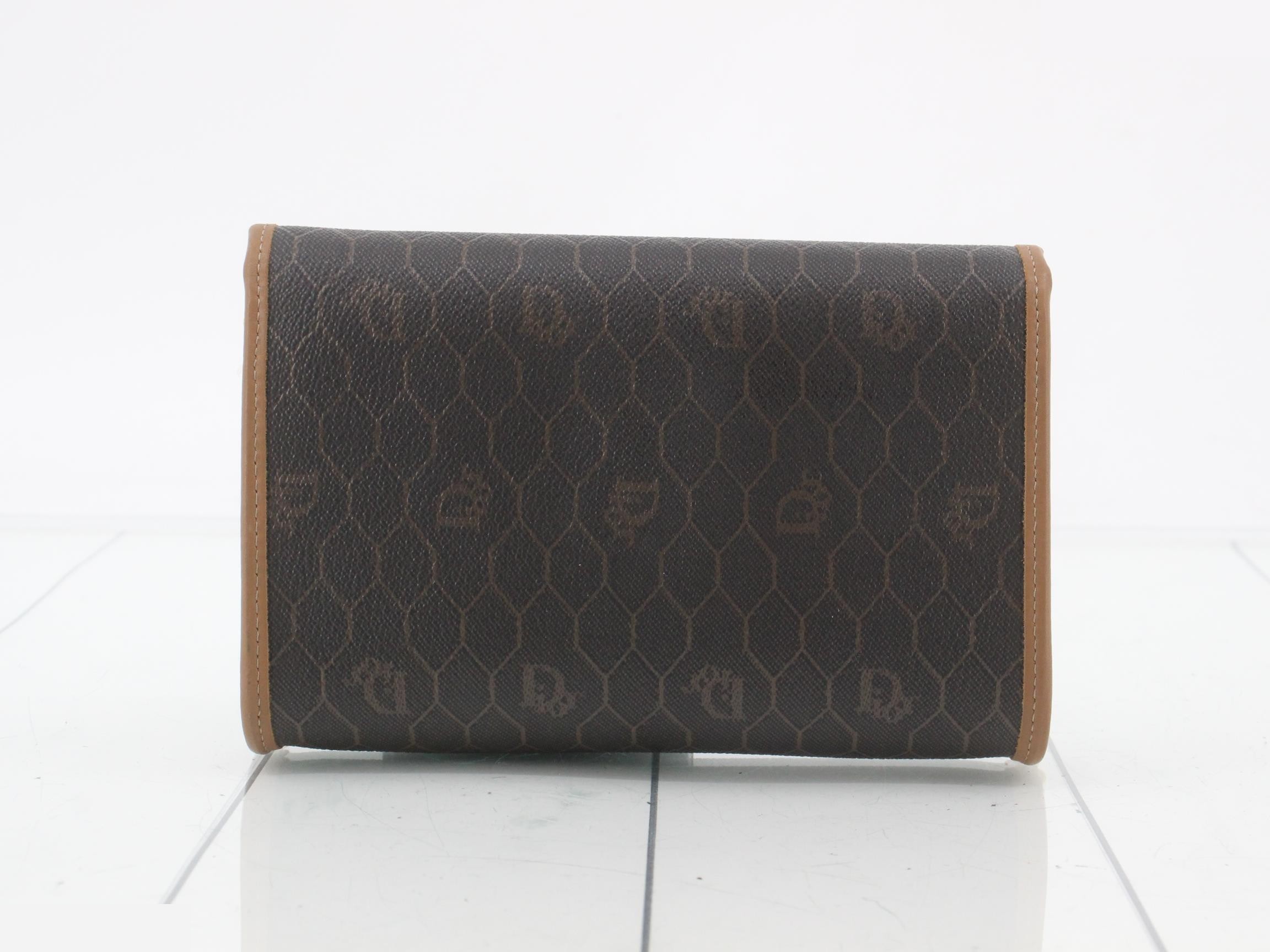 Honeycomb chain shoulder bag — view 2