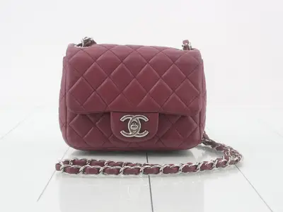 Matelassé Chain Shoulder Bag