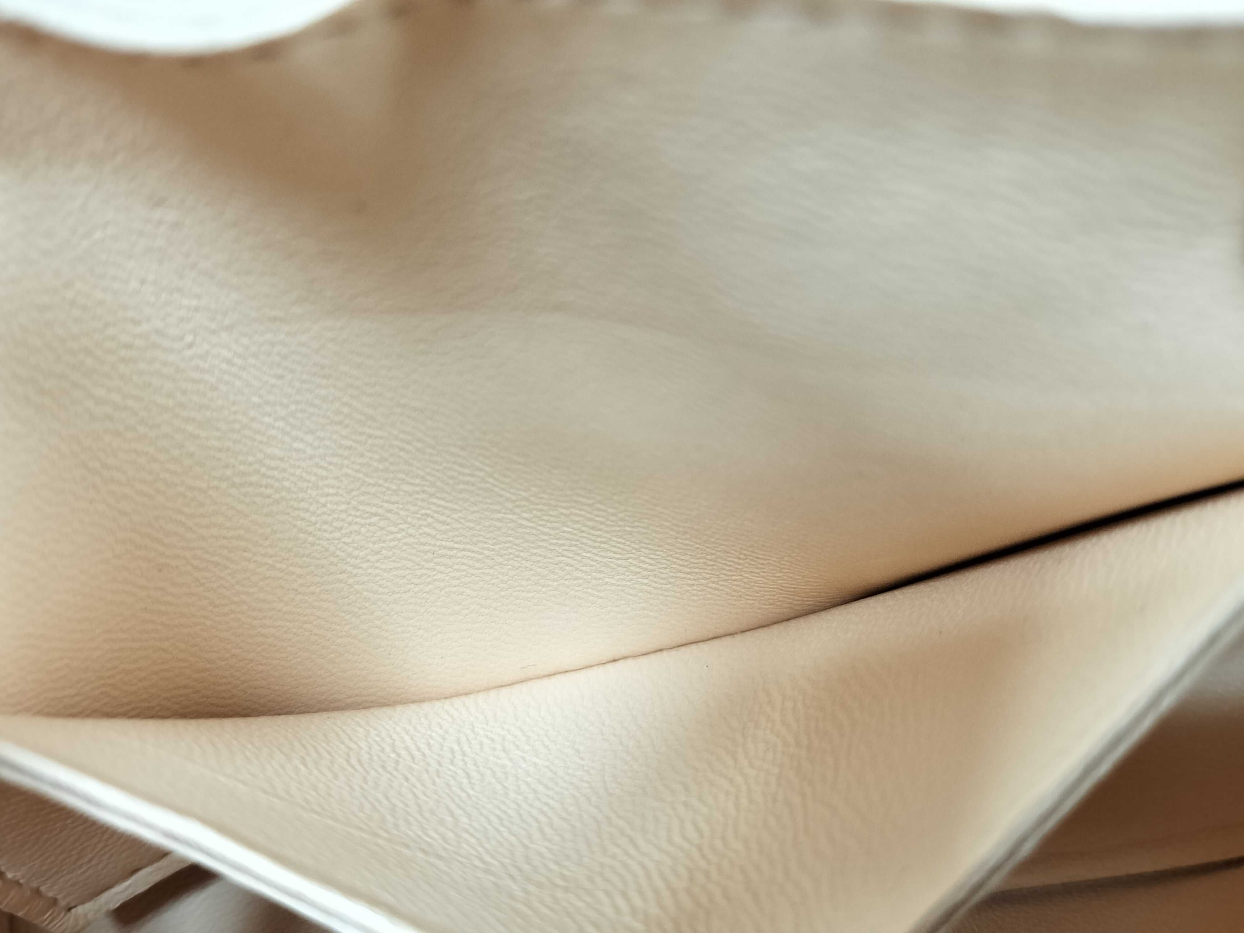 Cassette Shoulder Bag, Beige — view 11
