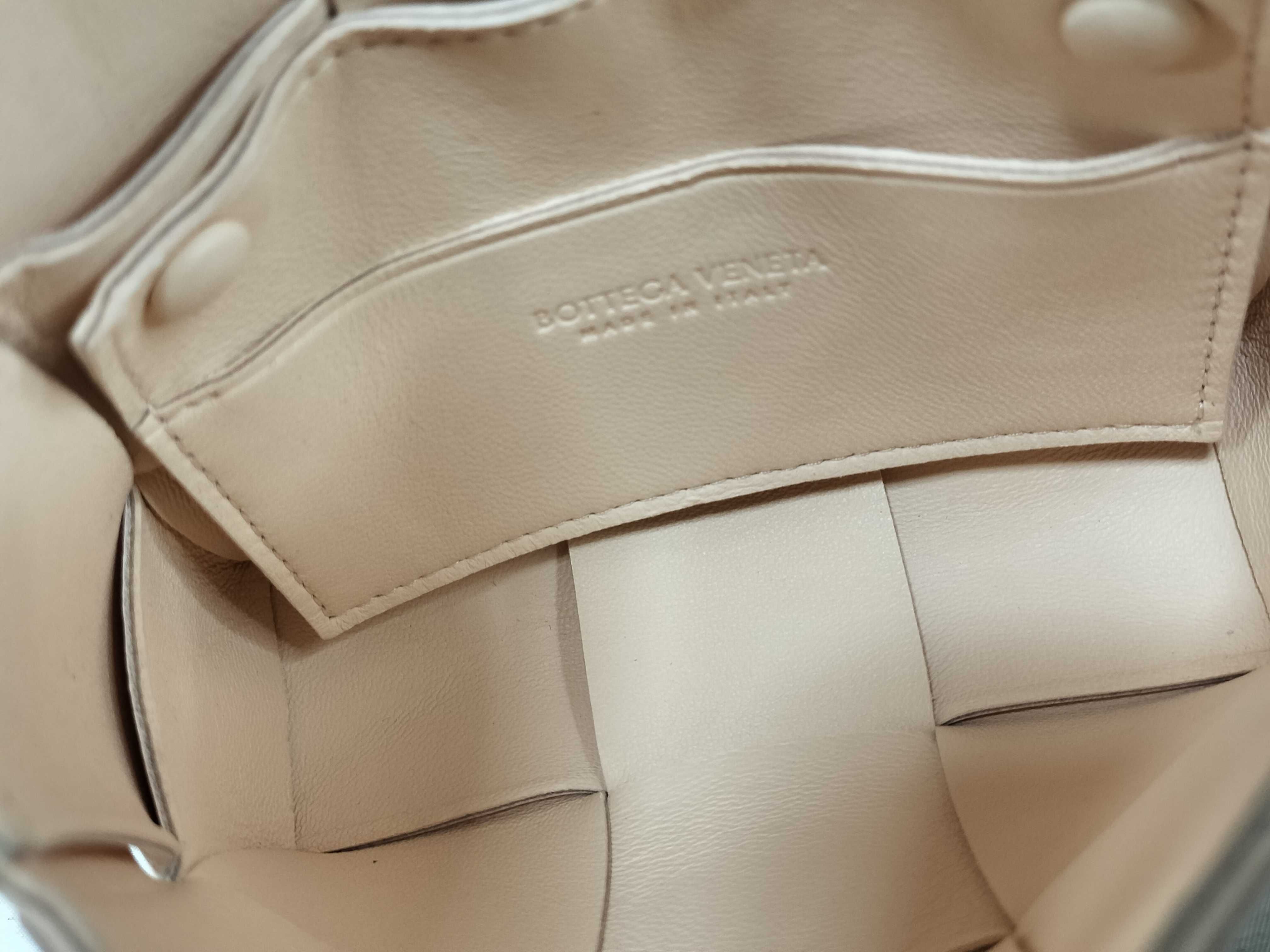 Cassette Shoulder Bag, Beige — view 10