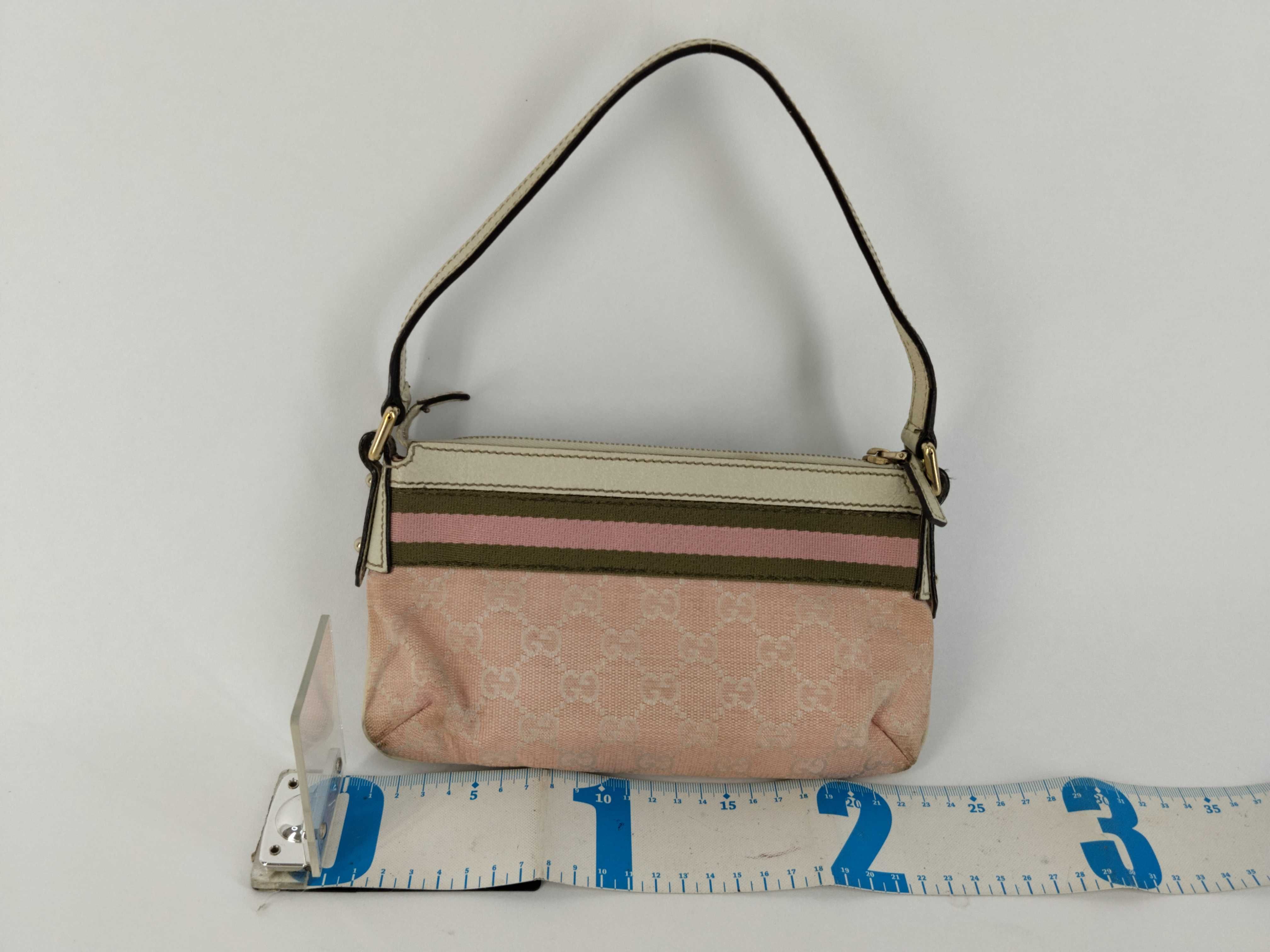 GG Canvas Gucci Accessory Pouch Handbag 45970 Pouch — view 2
