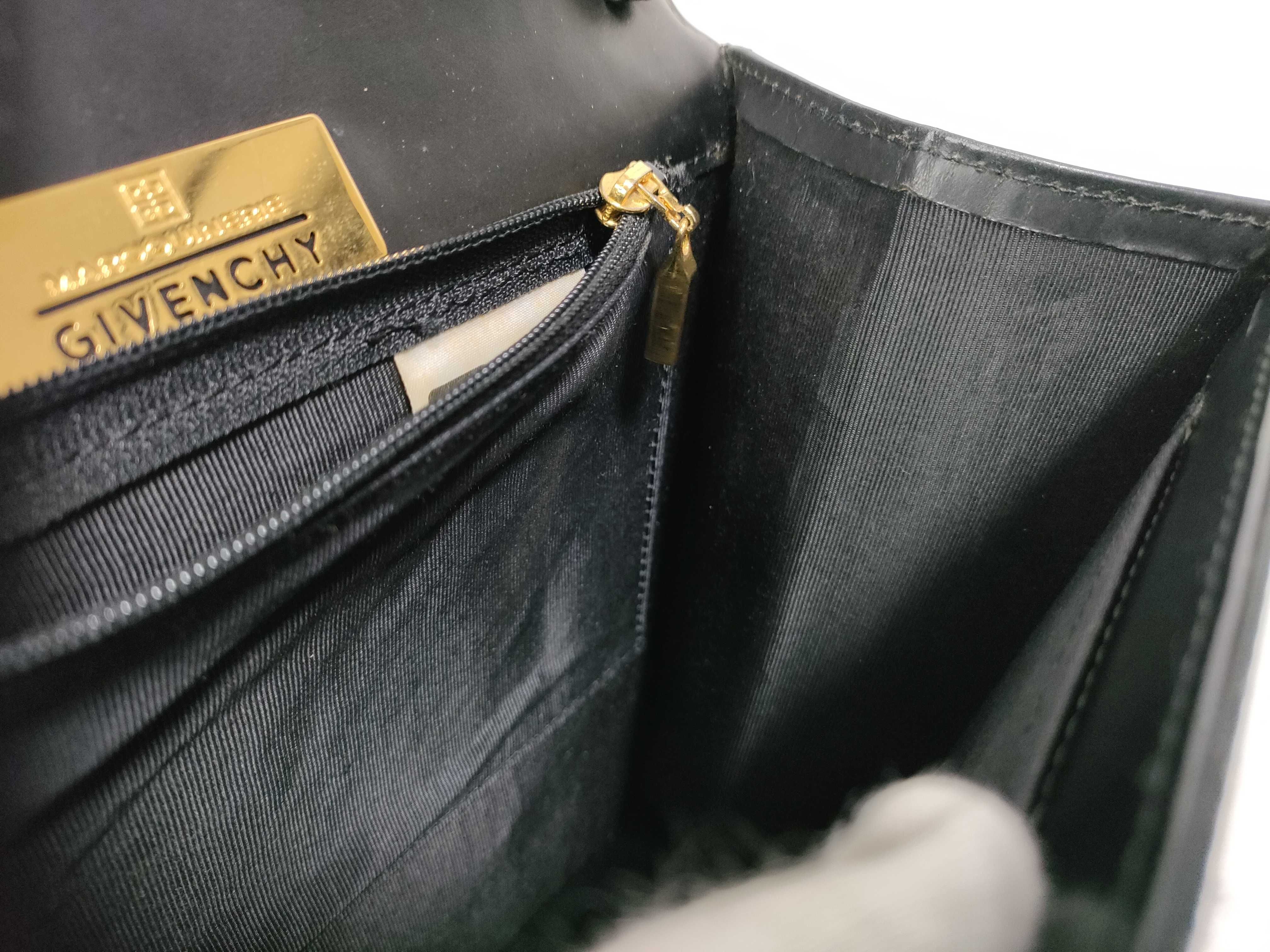 4G Gold Hardware Handbag — view 14