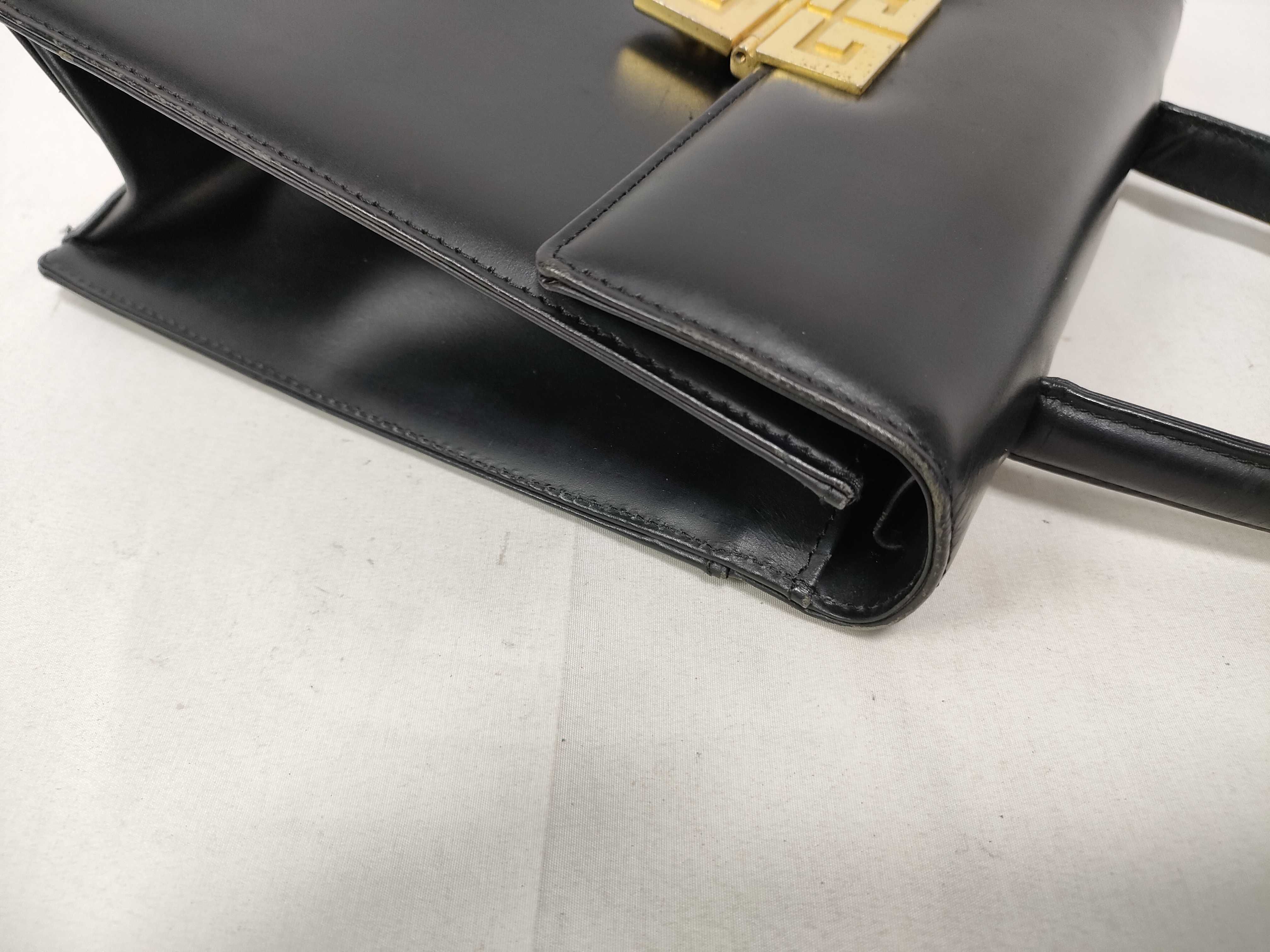 4G Gold Hardware Handbag — view 7