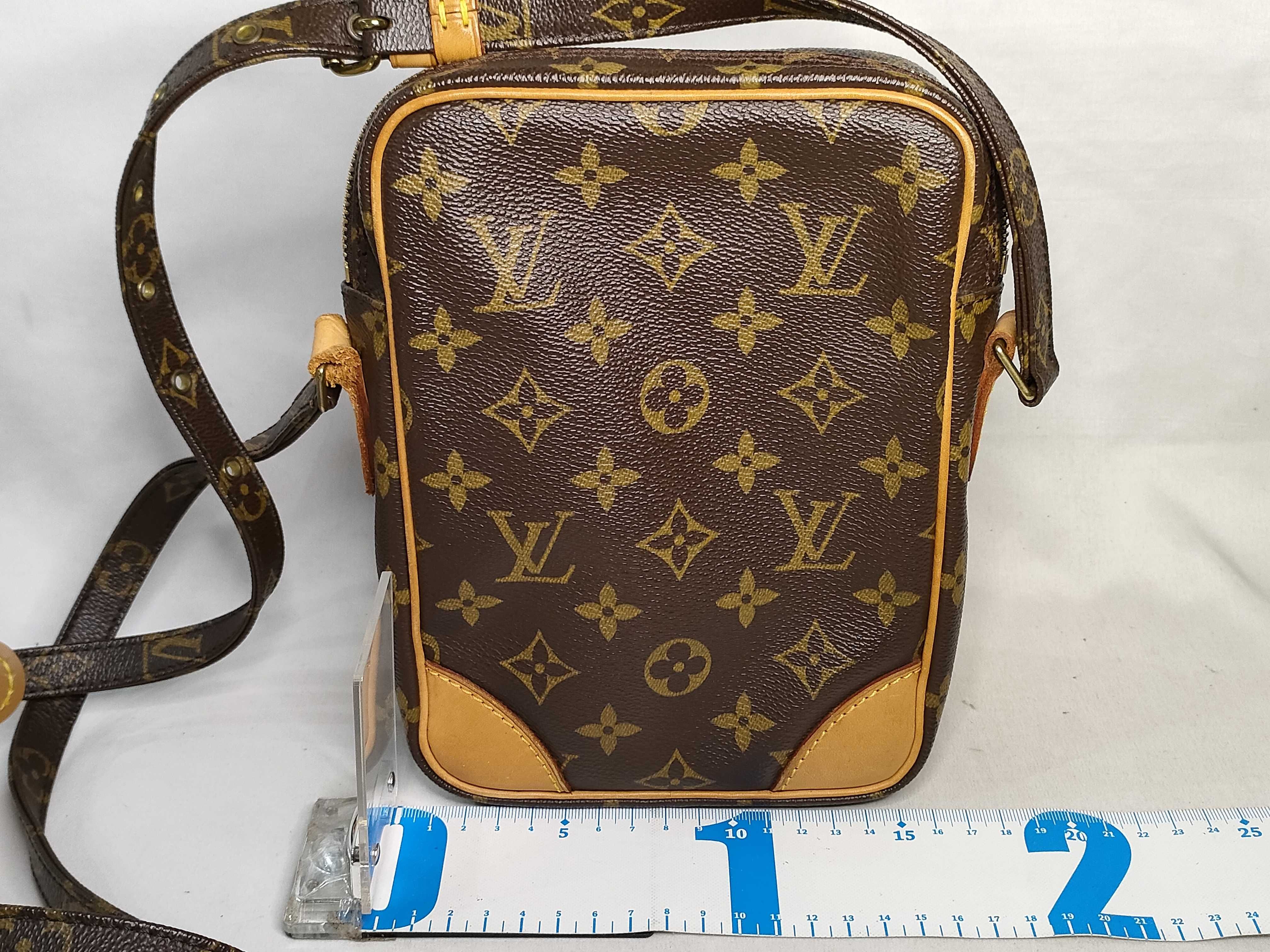 Monogram Amazon M45236 TH1013 Brown Shoulder Bag — view 2