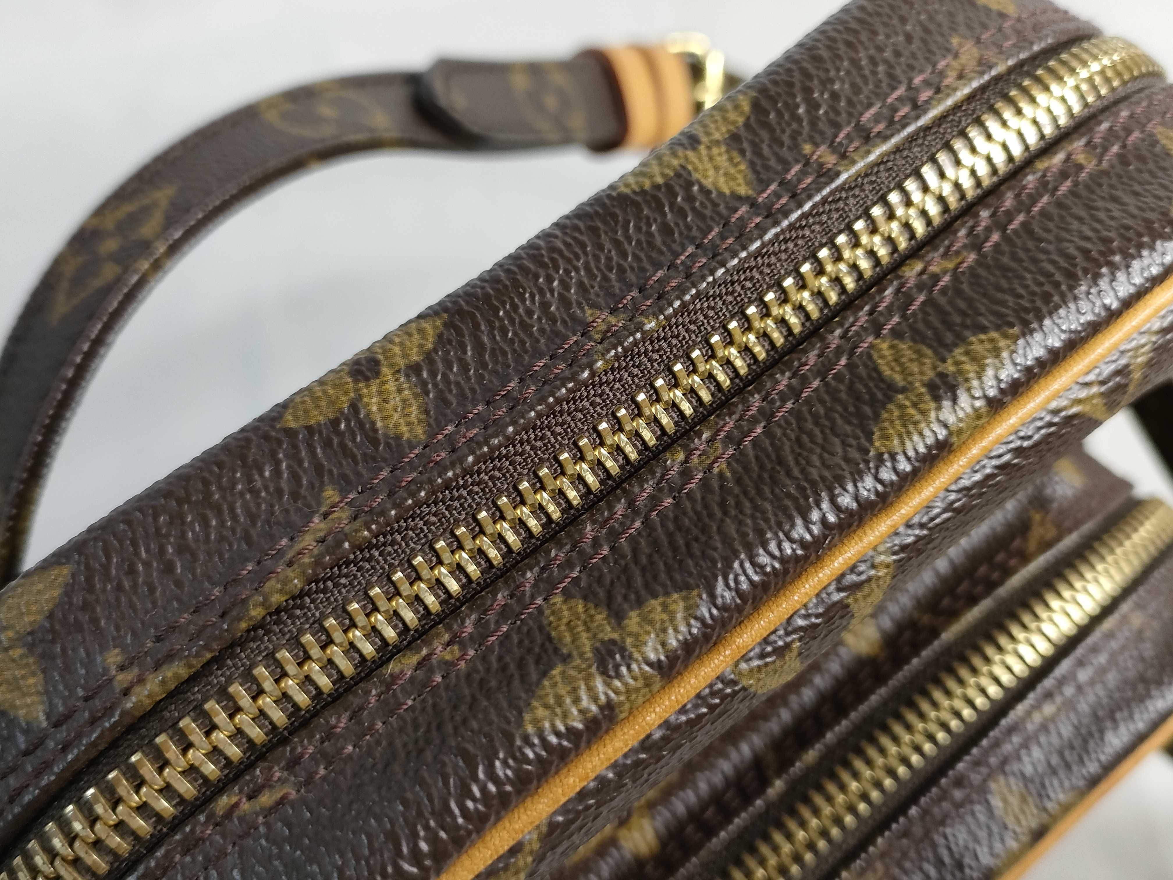 Monogram Amazon M45236 TH1013 Brown Shoulder Bag — view 8