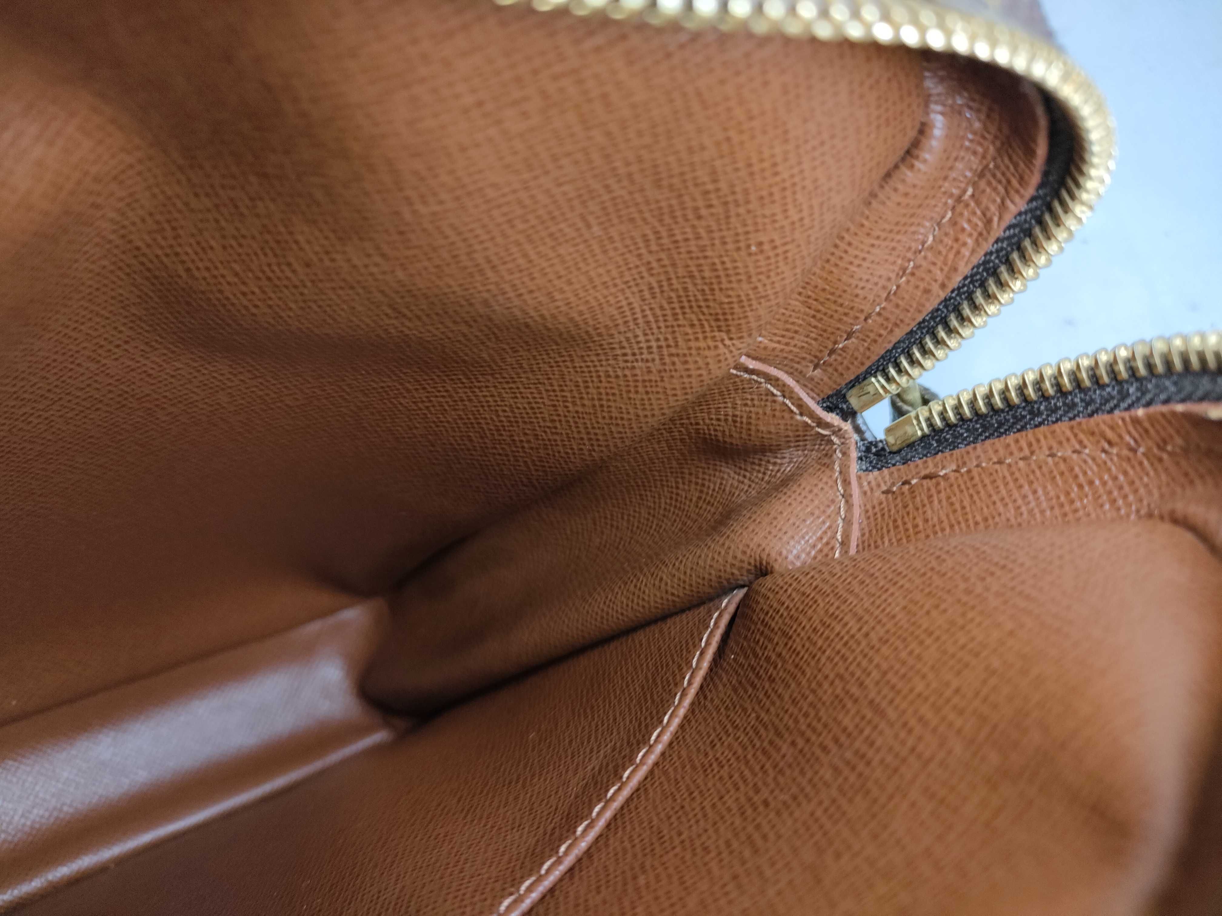 Monogram Amazon M45236 TH1013 Brown Shoulder Bag — view 9