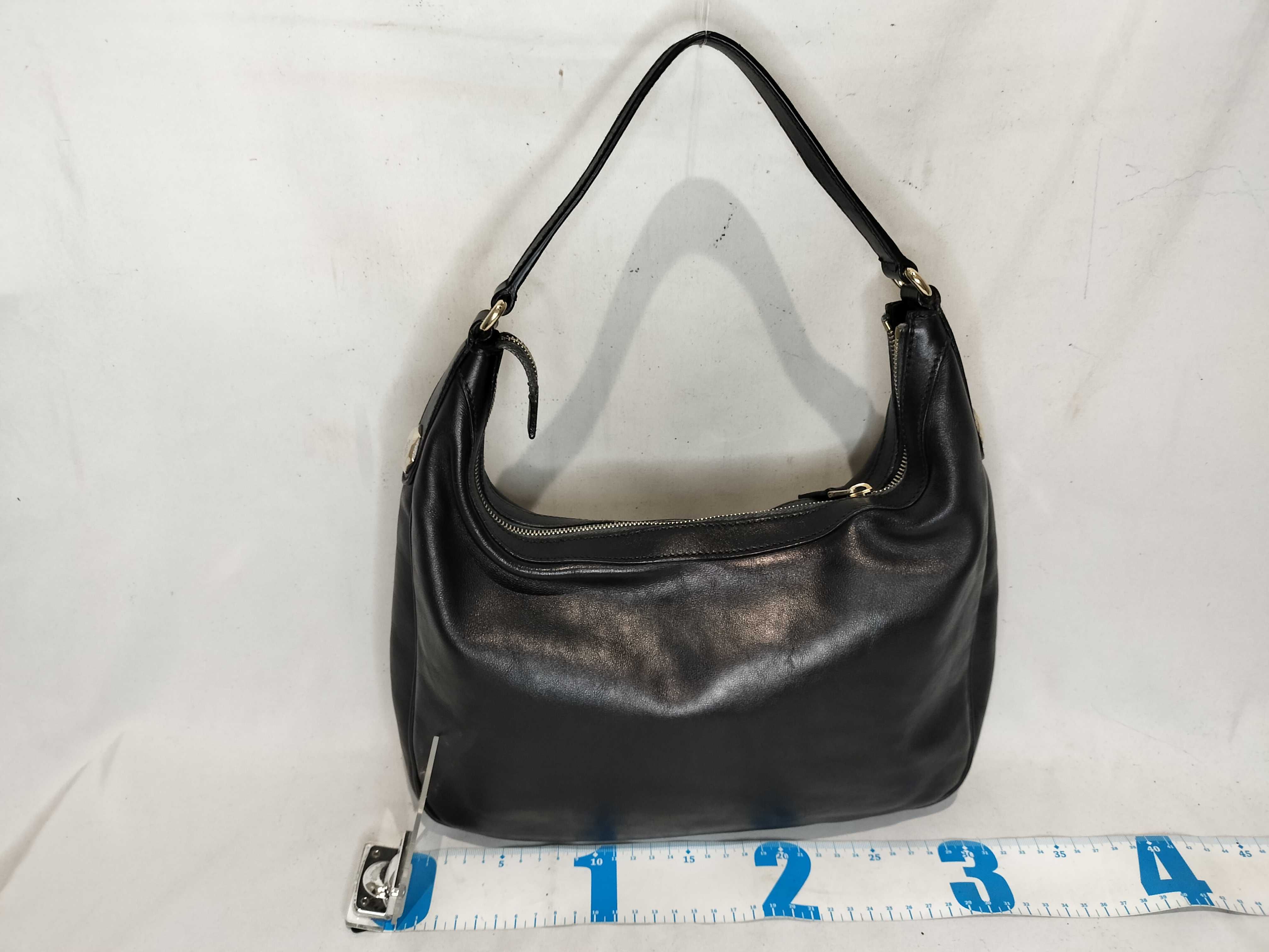 Black Smooth Leather Hobo Shoulder Bag (Handbag) — view 2