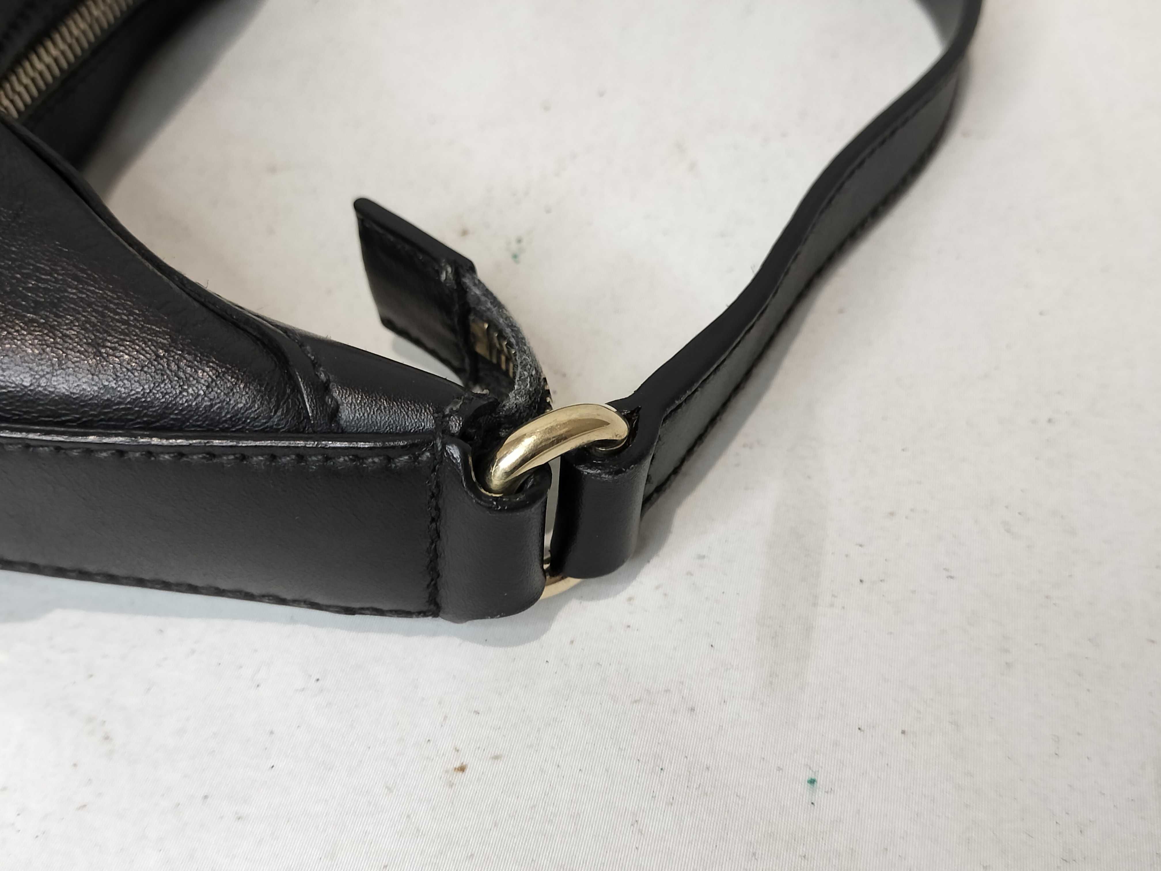 Black Smooth Leather Hobo Shoulder Bag (Handbag) — view 5