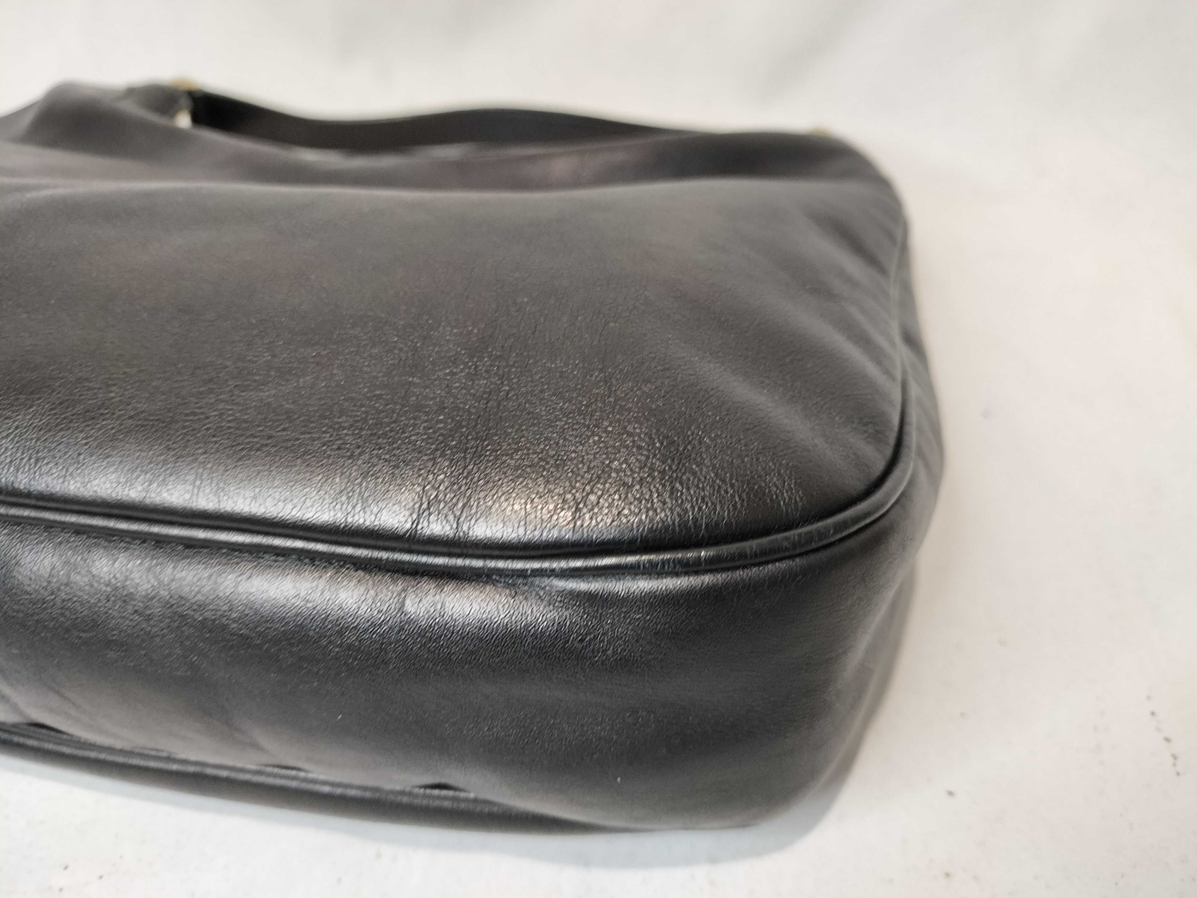 Black Smooth Leather Hobo Shoulder Bag (Handbag) — view 6