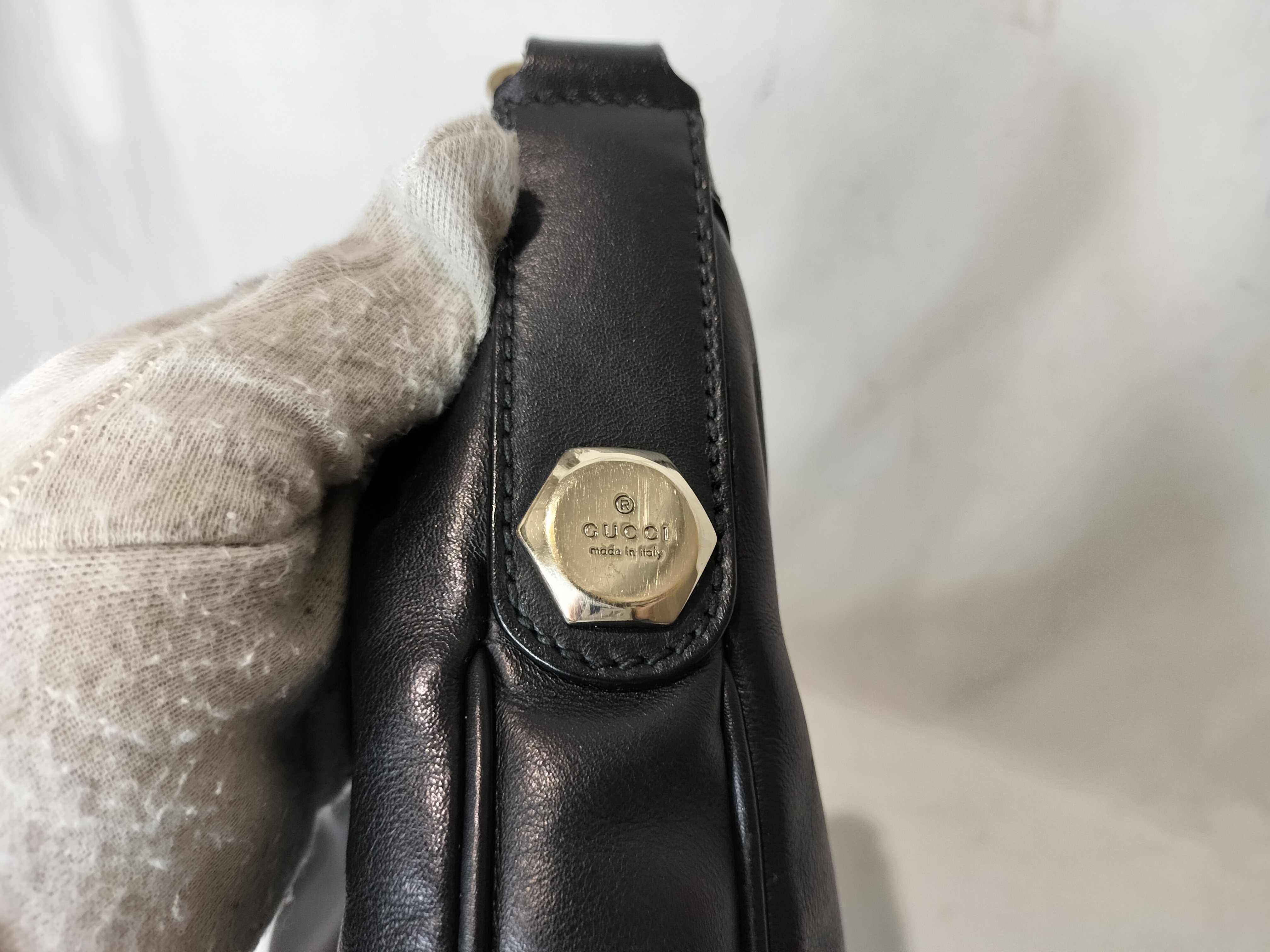 Black Smooth Leather Hobo Shoulder Bag (Handbag) — view 8