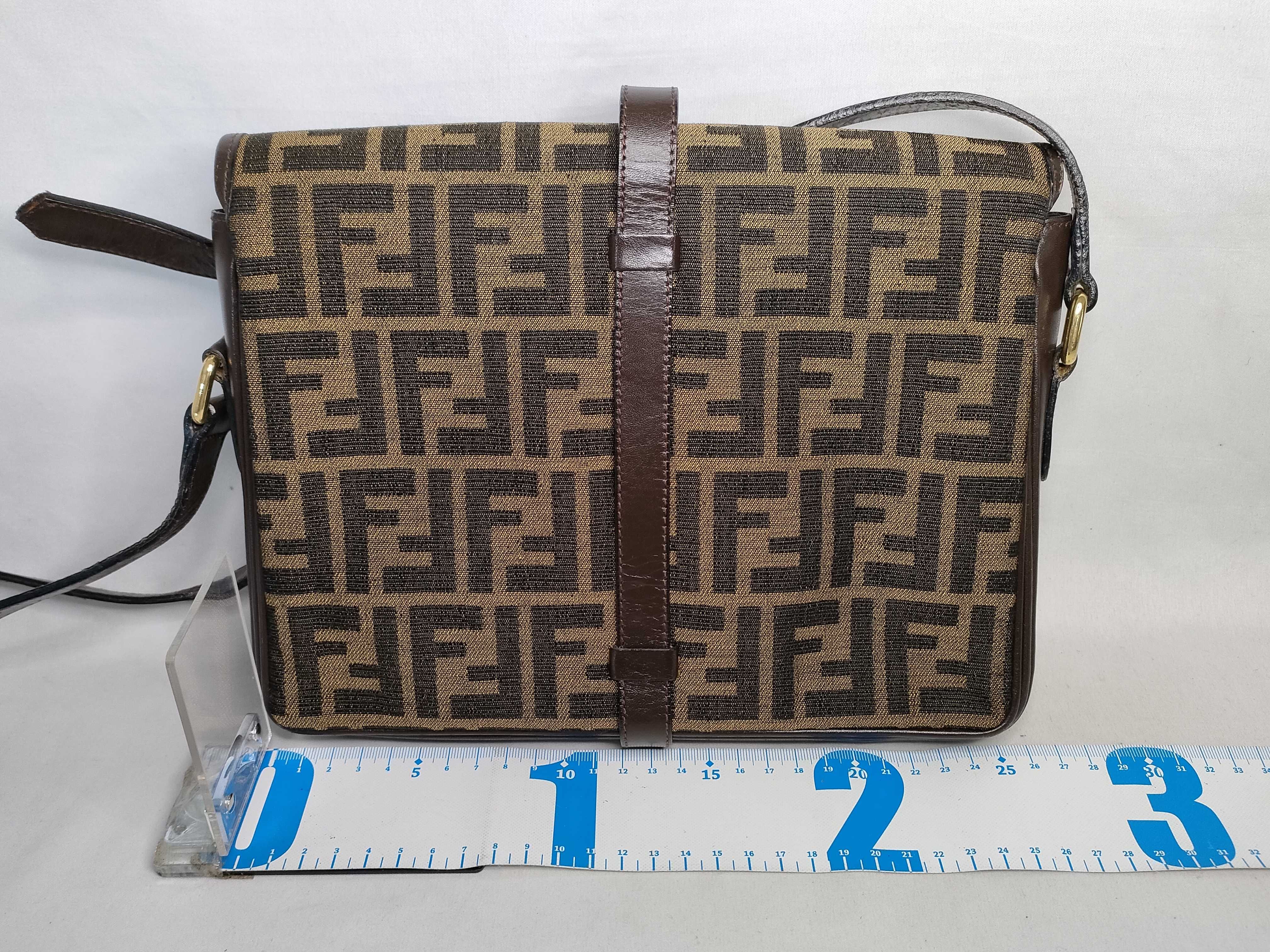 Zucca pattern Fendi Zucca shoulder bag with gold hardware — view 2