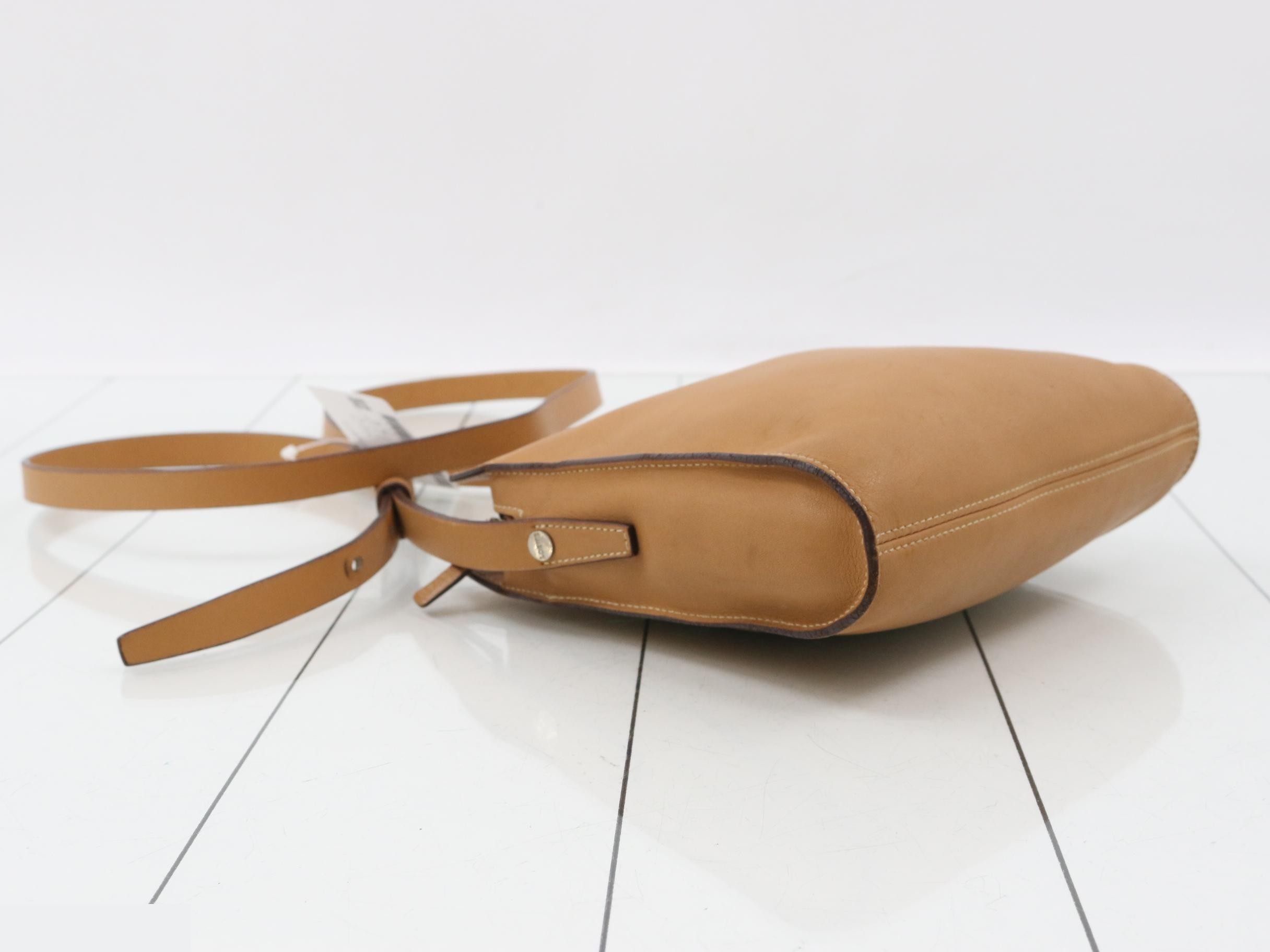 Leather shoulder bag — view 5