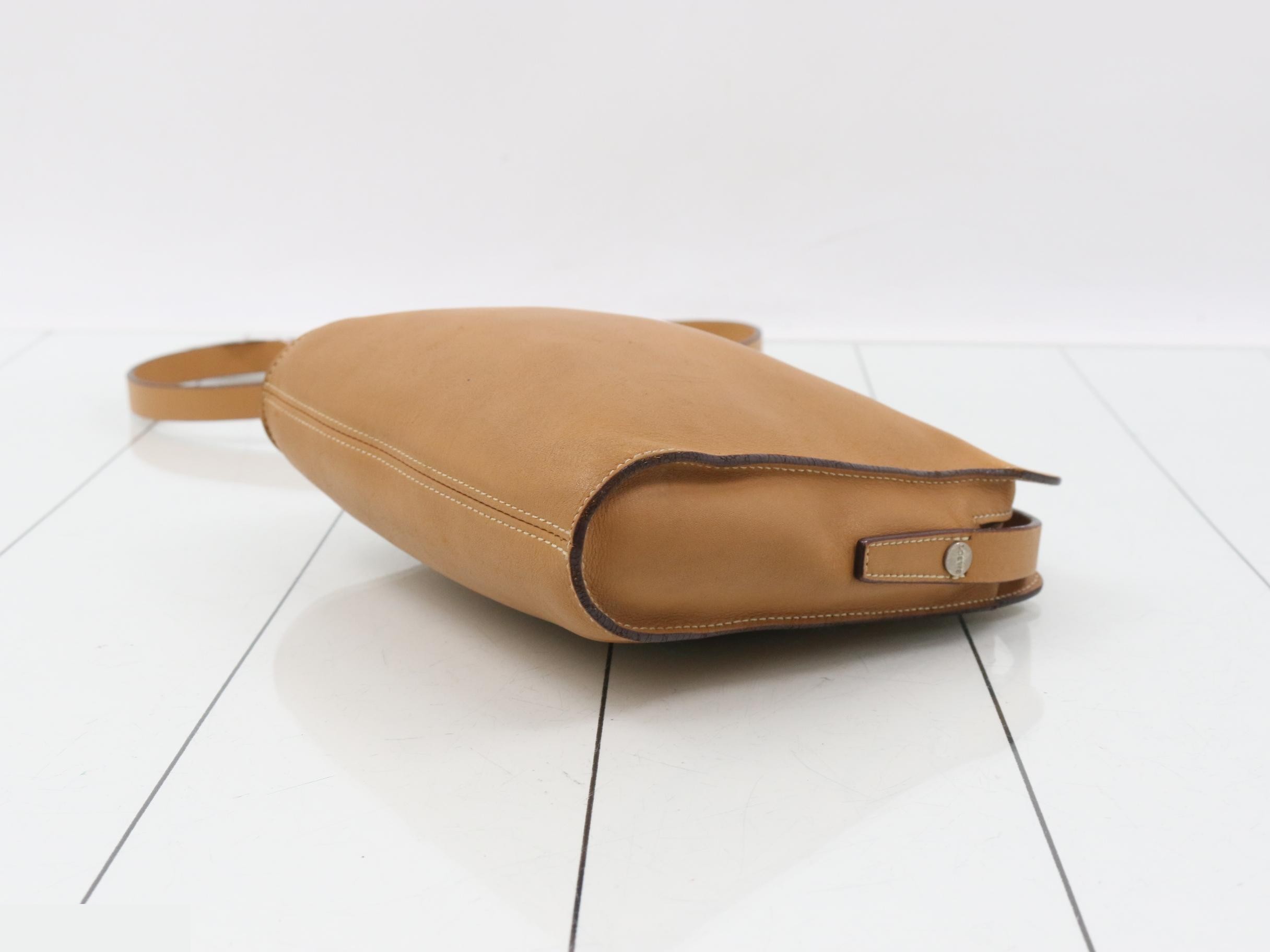 Leather shoulder bag — view 6