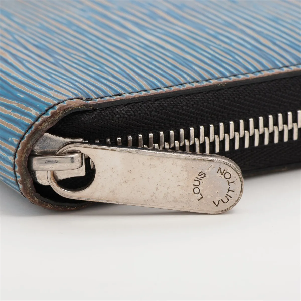 Epi Zippy Wallet M61862 MI0166 Blue Round Zip Wallet — view 13