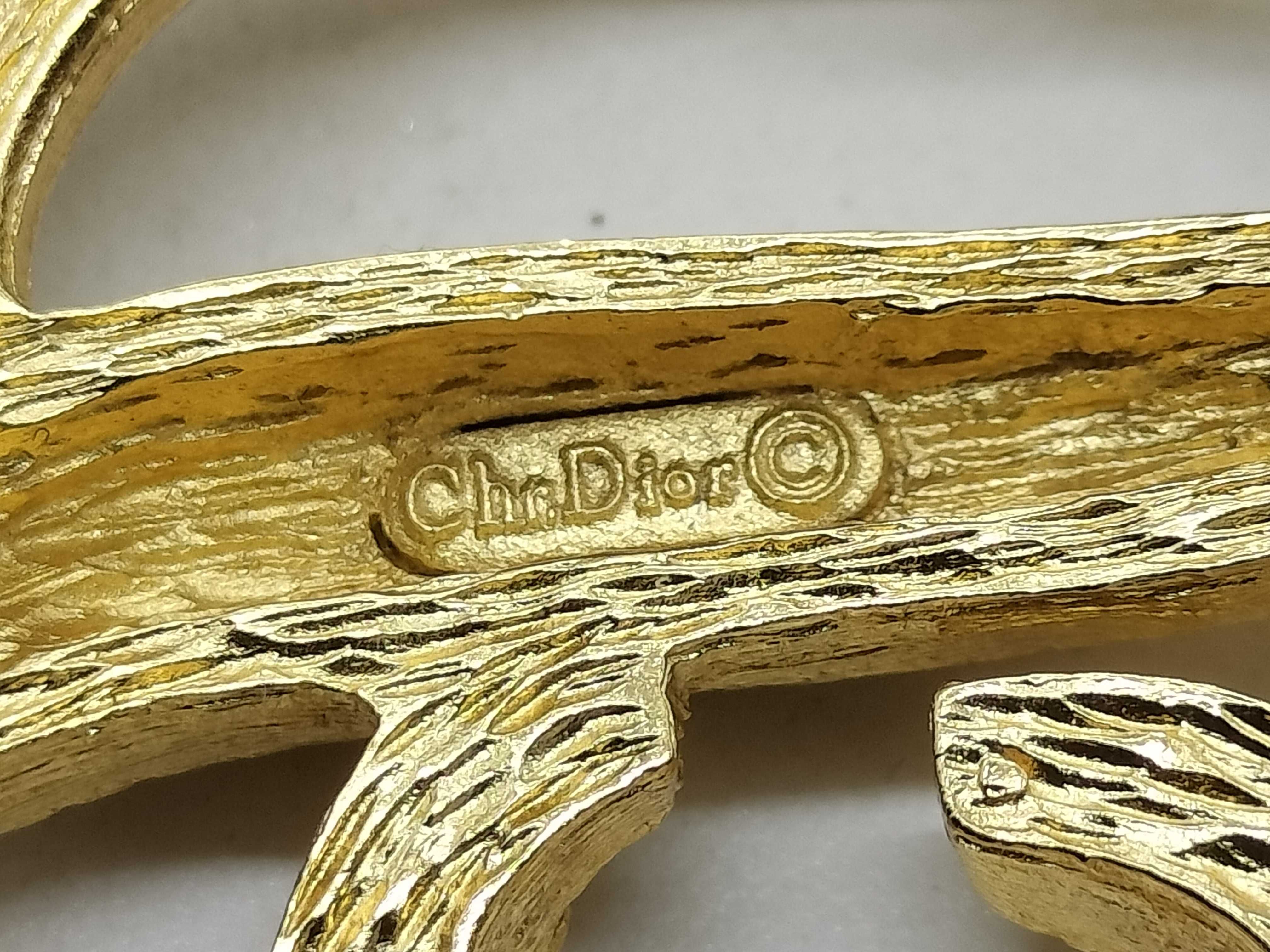 CD Brooch, Gold Color Brooch — view 5