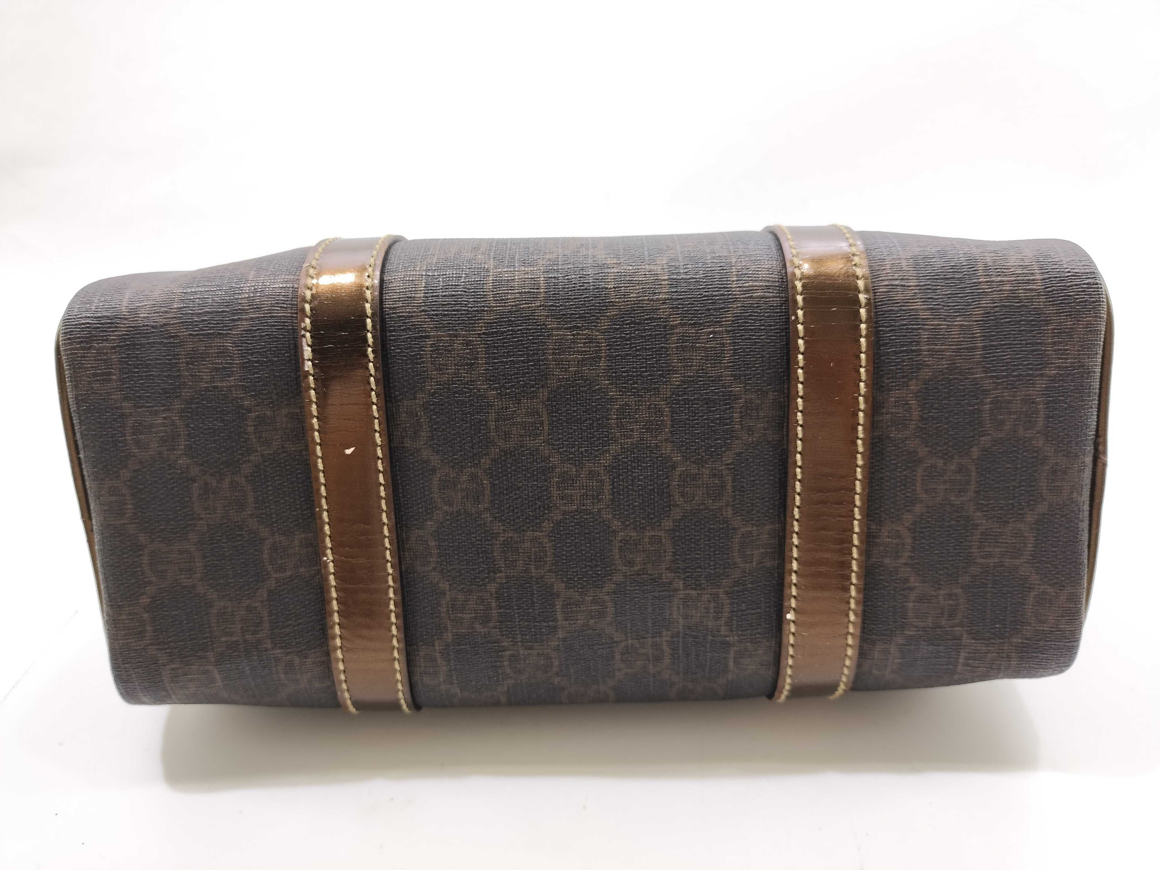 GG Supreme Gucci GG Supreme Handbag — view 9