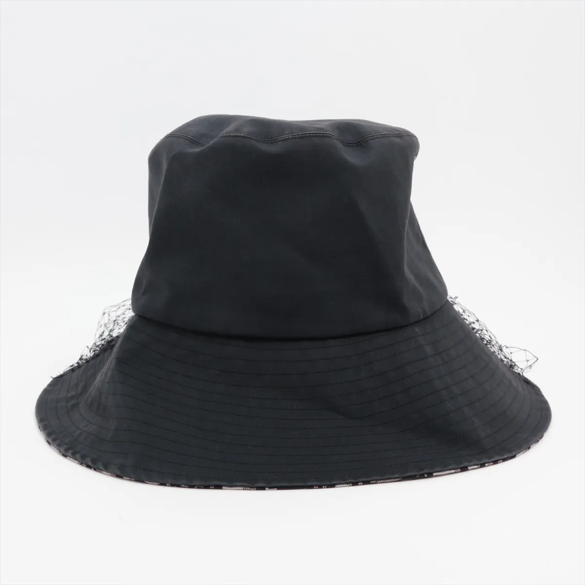 95TDD924G130 Oblique Bucket Hat 58 Polyester x Cotton Black — view 3