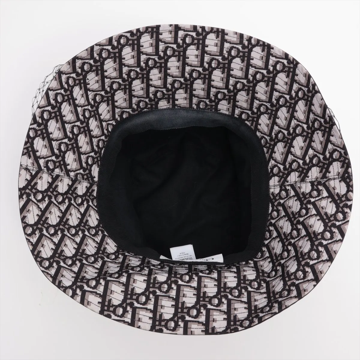 95TDD924G130 Oblique Bucket Hat 58 Polyester x Cotton Black — view 4