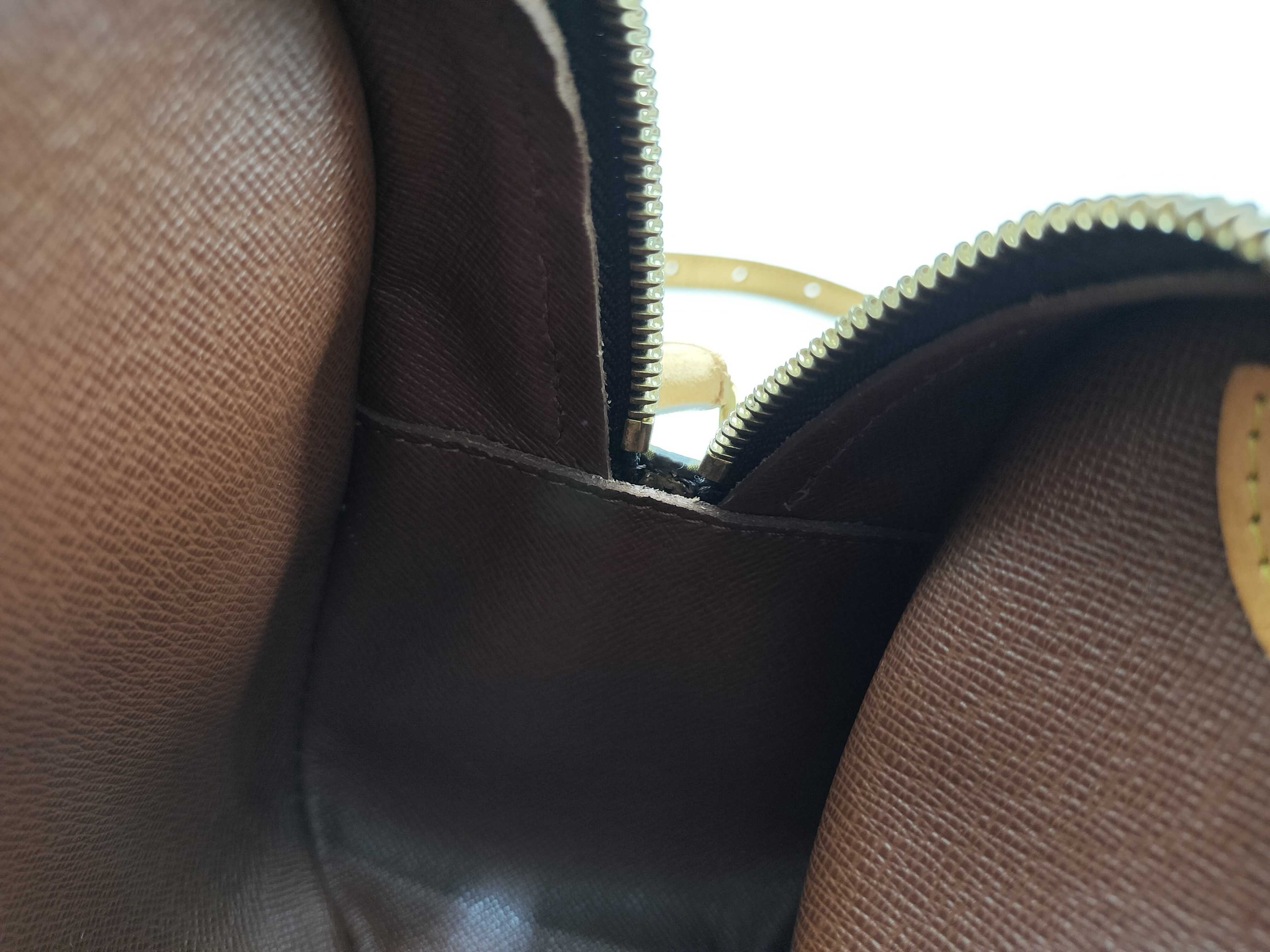 Monogram Blois Shoulder Bag (No Stickiness) — view 13
