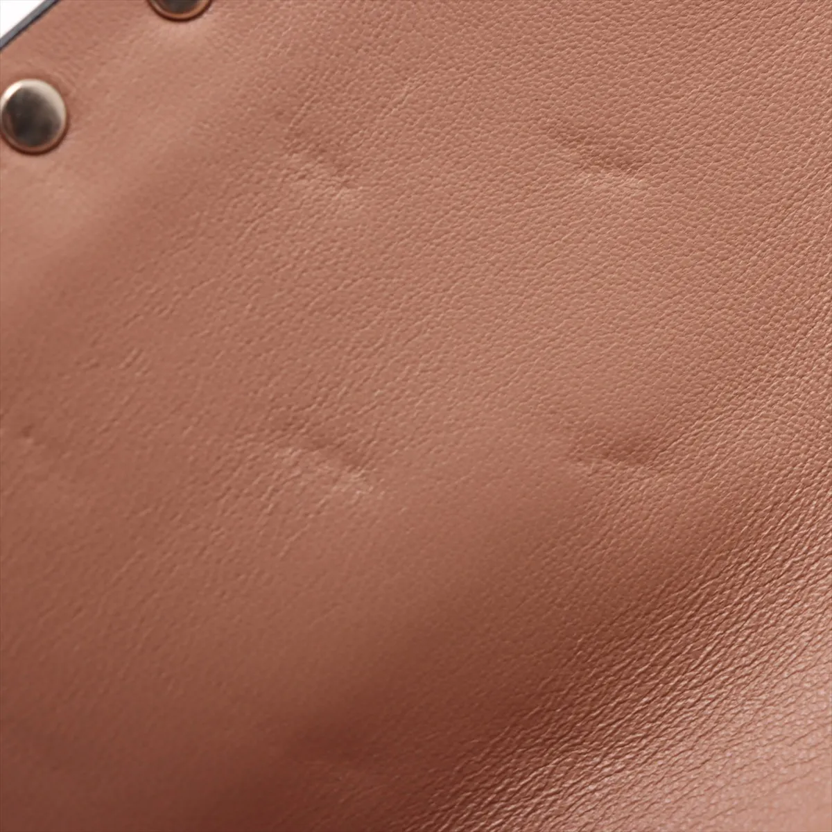 Rockstud Leather 2WAY Shoulder Bag Pink Beige — view 9