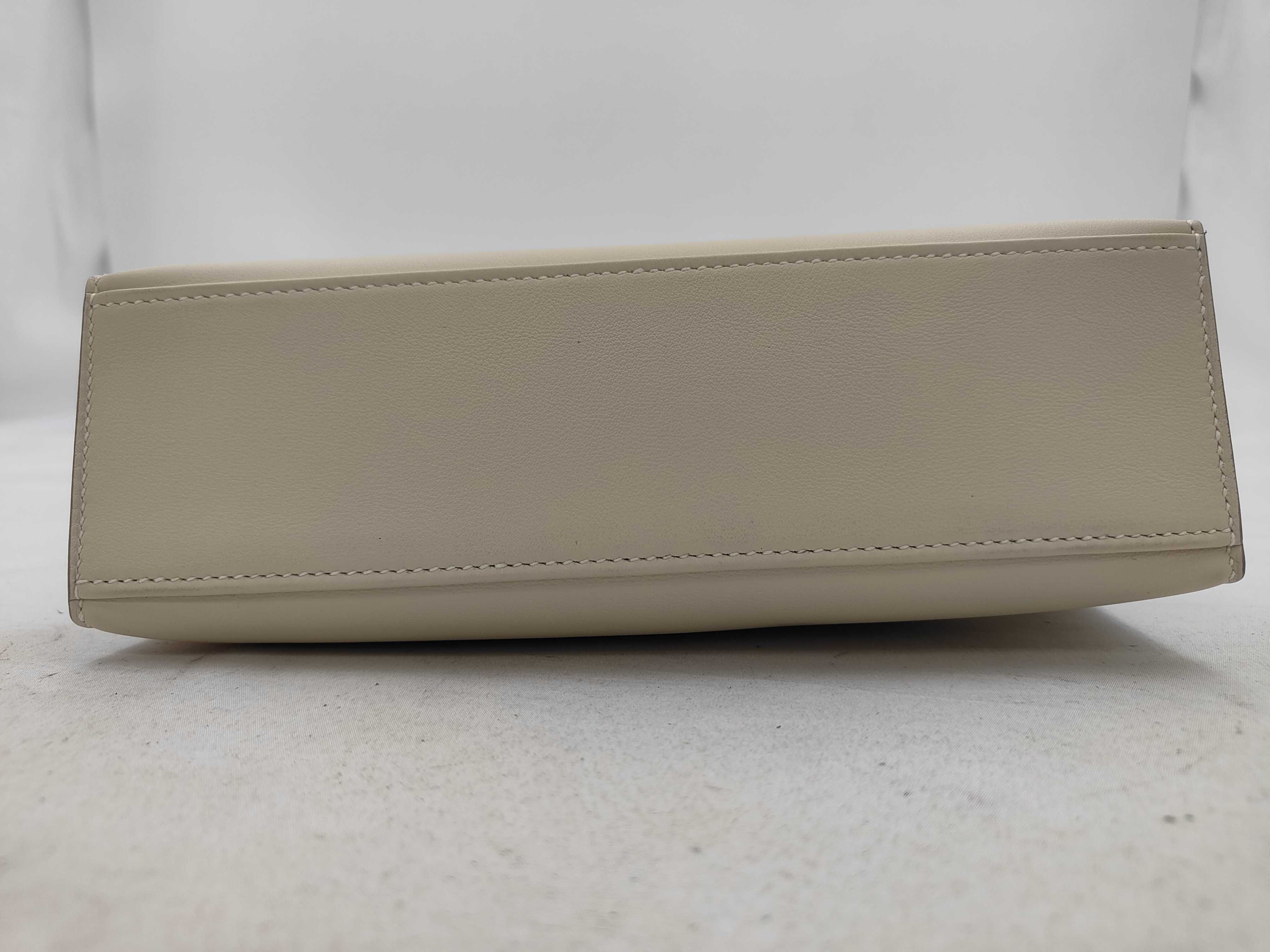 Pochette Kelly Swift Leather Craie Champagne Gold Hardware K Stamp Bag — view 7