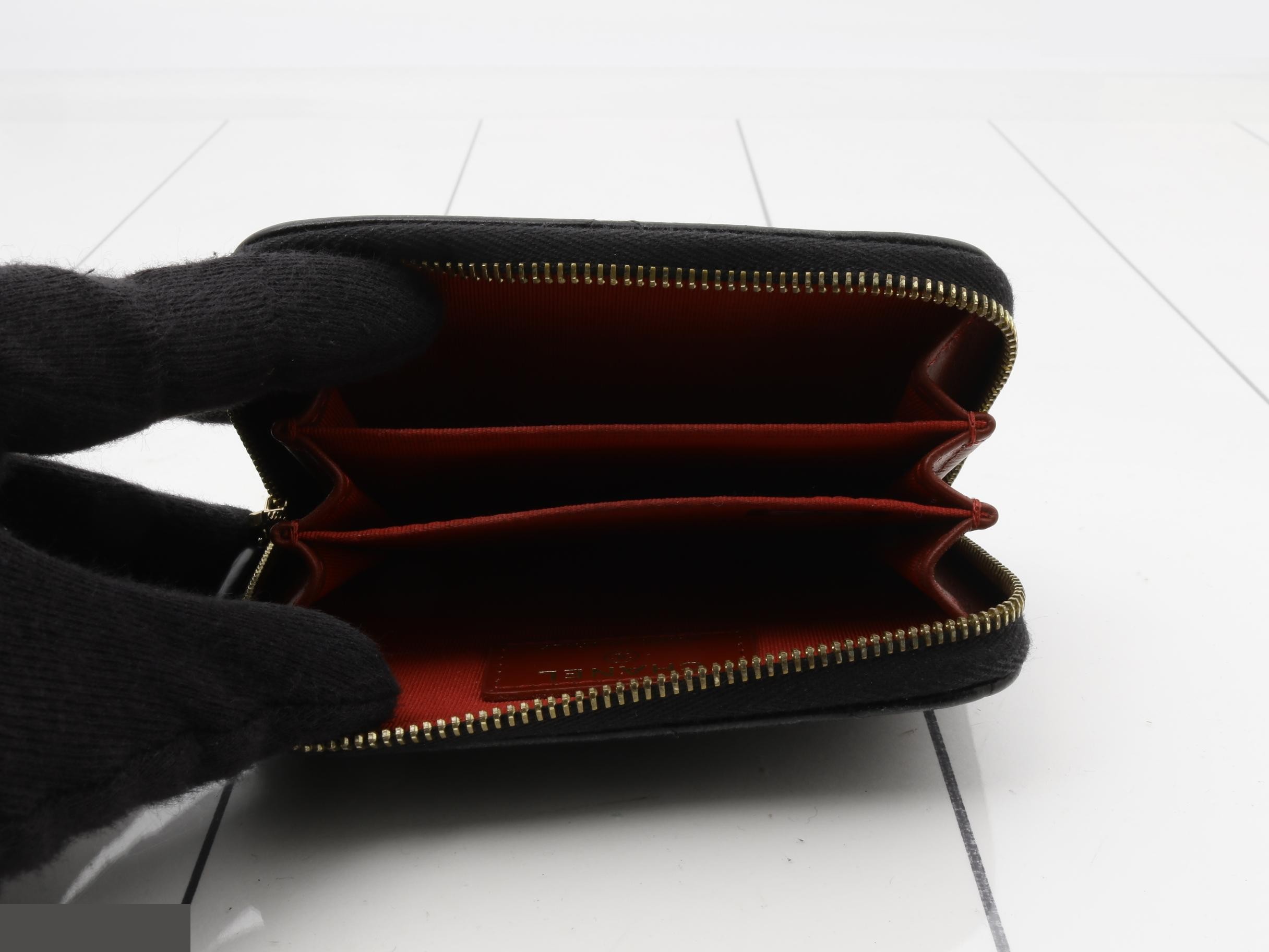 Other lines: Bags and coin cases — view 4