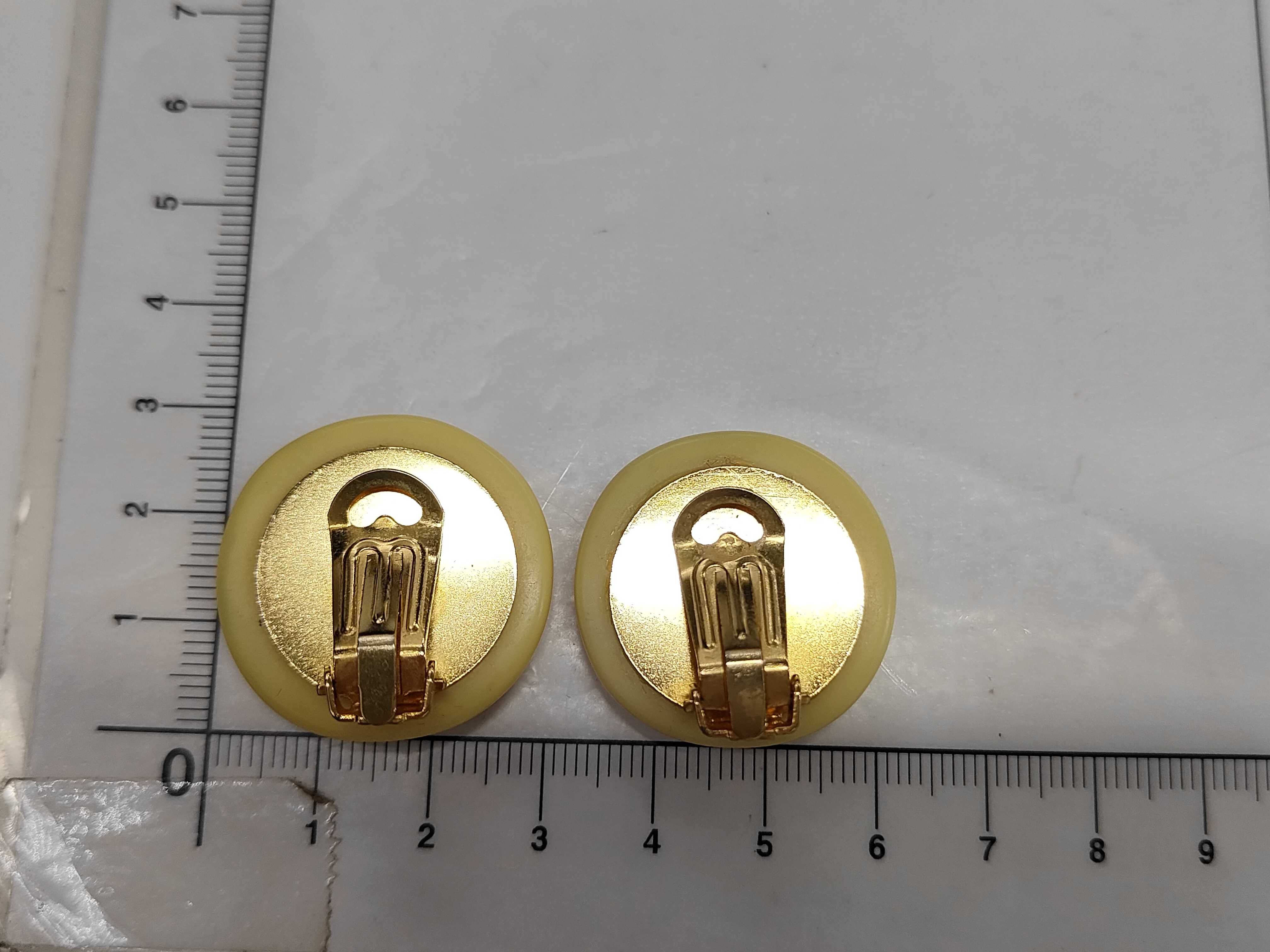 earrings — view 6