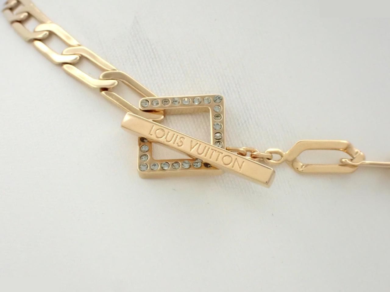 Necklace: Neck circumference approximately 38 cm — view 2