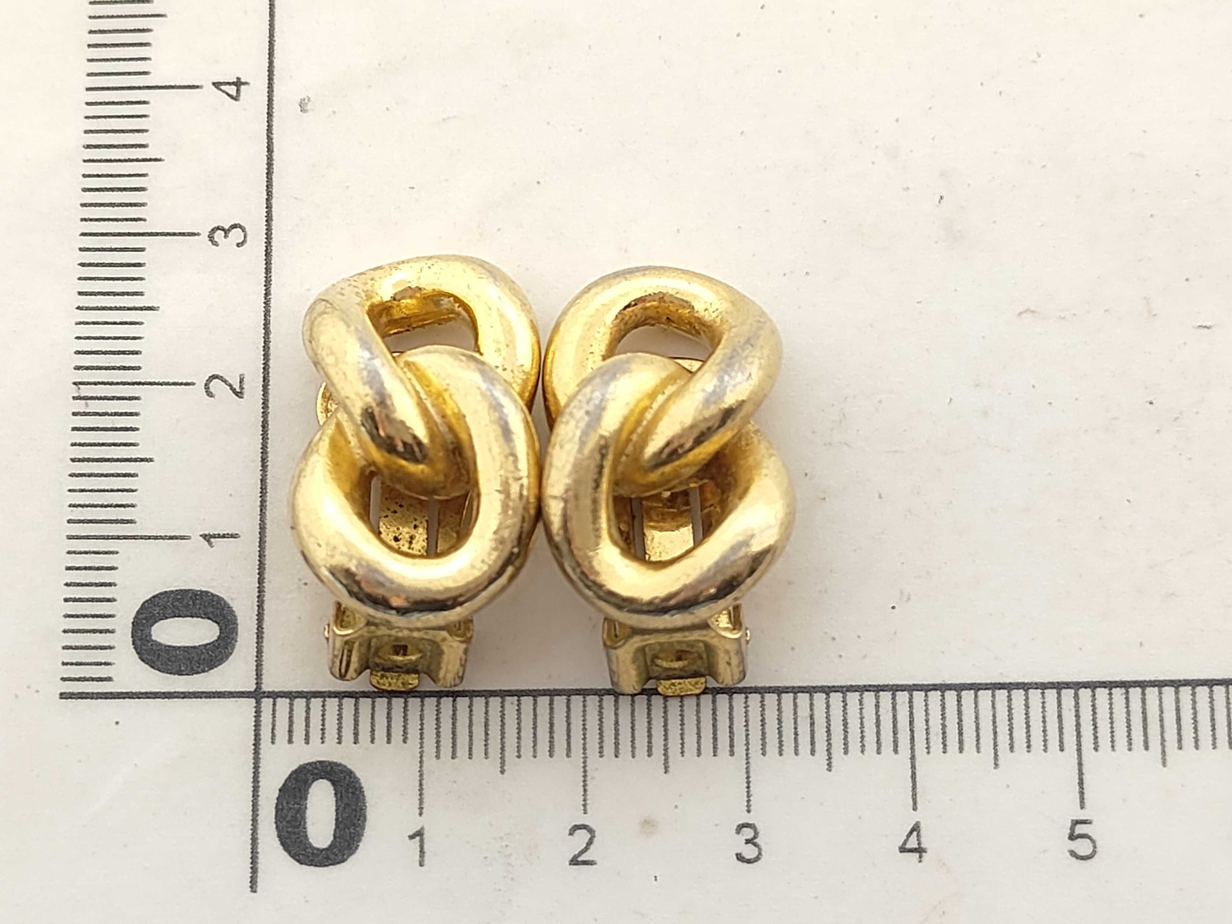 Earrings — view 10