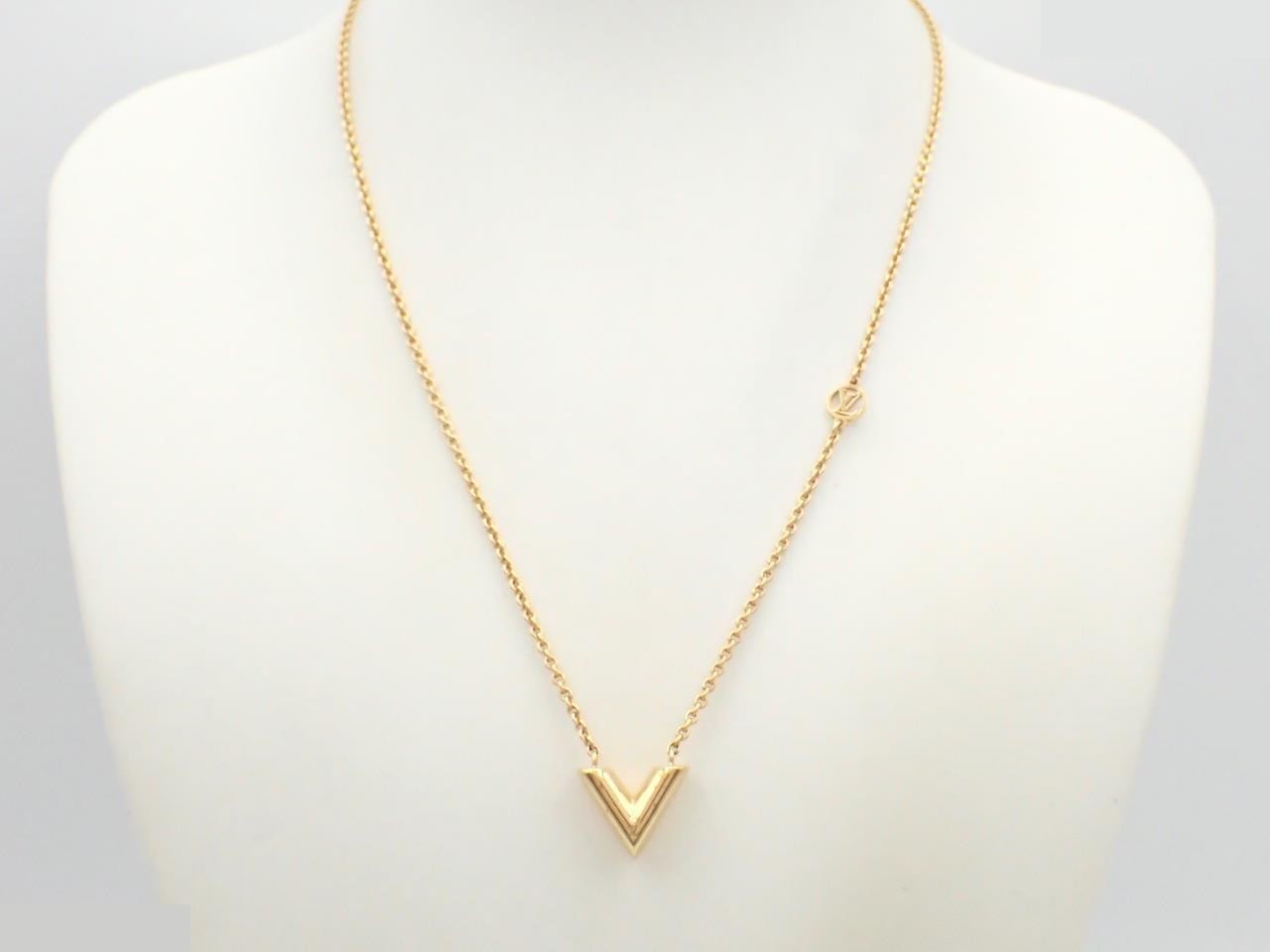 Essential V Chain, approximately 44cm — view 3