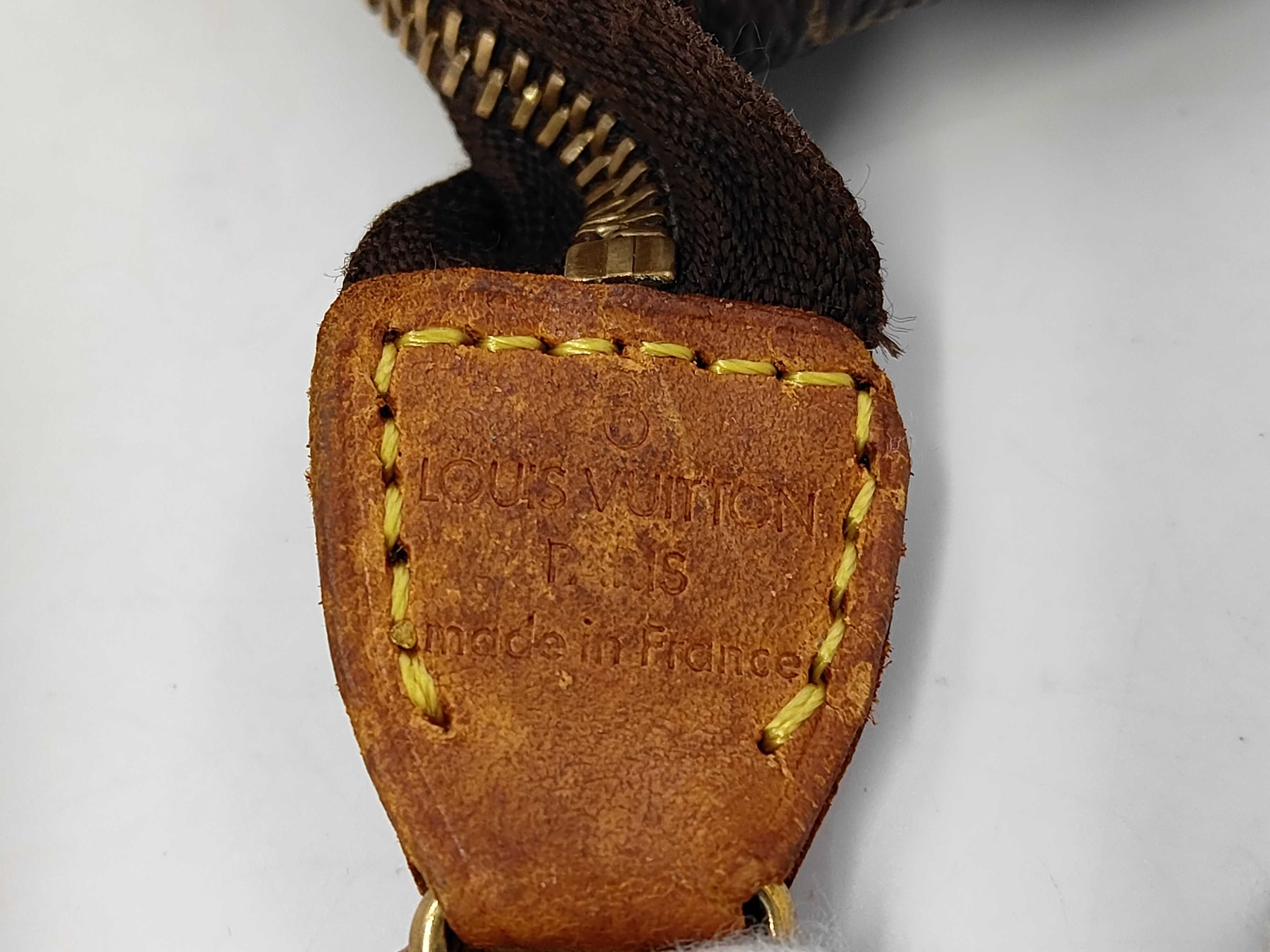 Monogram Accessoires VI1011 Shoulder Bag — view 10