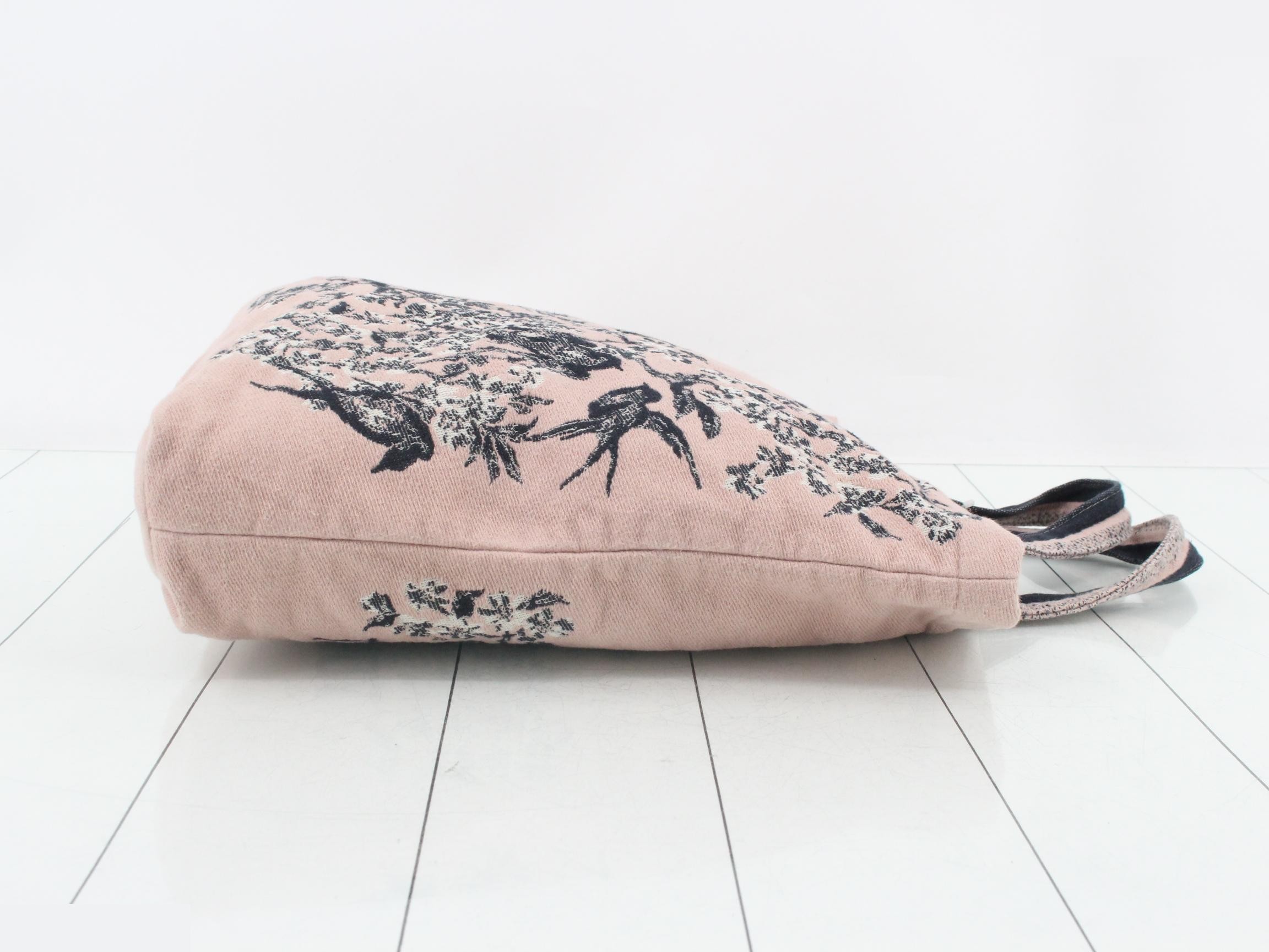 Dream Couturier Canvas Tote Bag - Pink — view 3