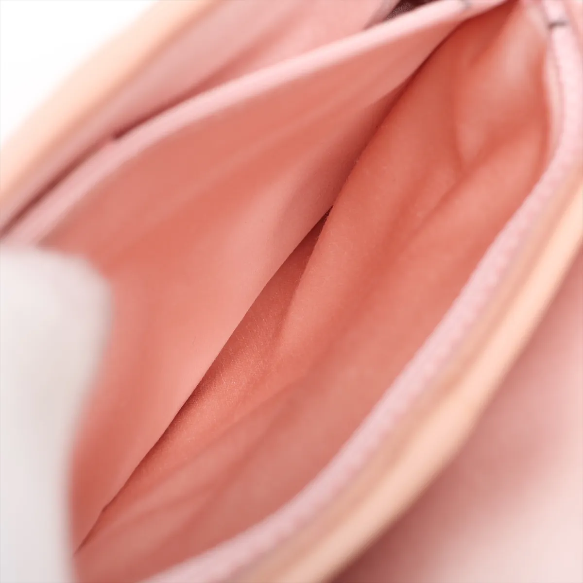 Saddle Bag, Velour Chain Handbag, Pink, Unsigned Guarantee Card — view 7