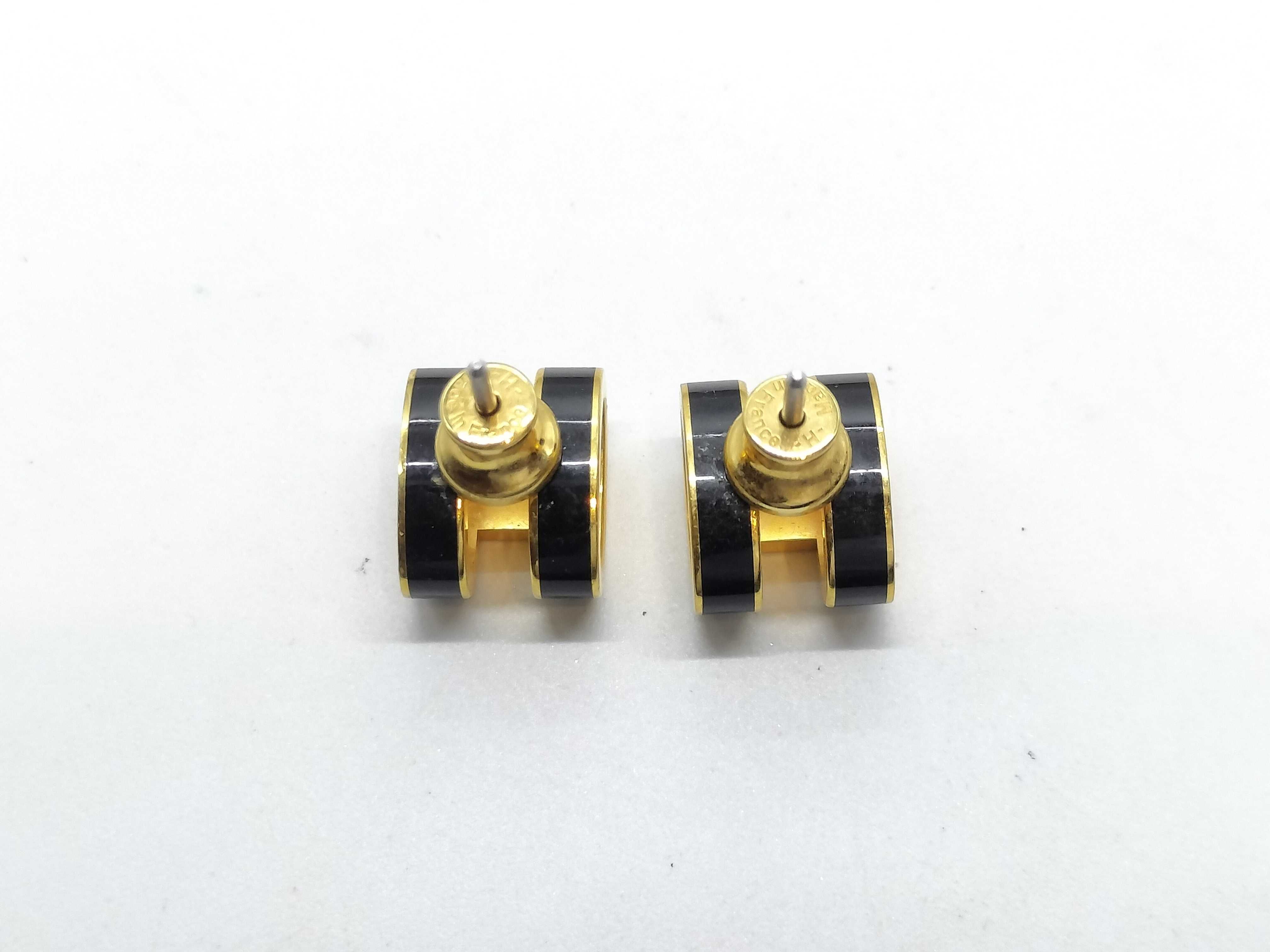 Pop H Earrings GD/BK Earrings — view 2