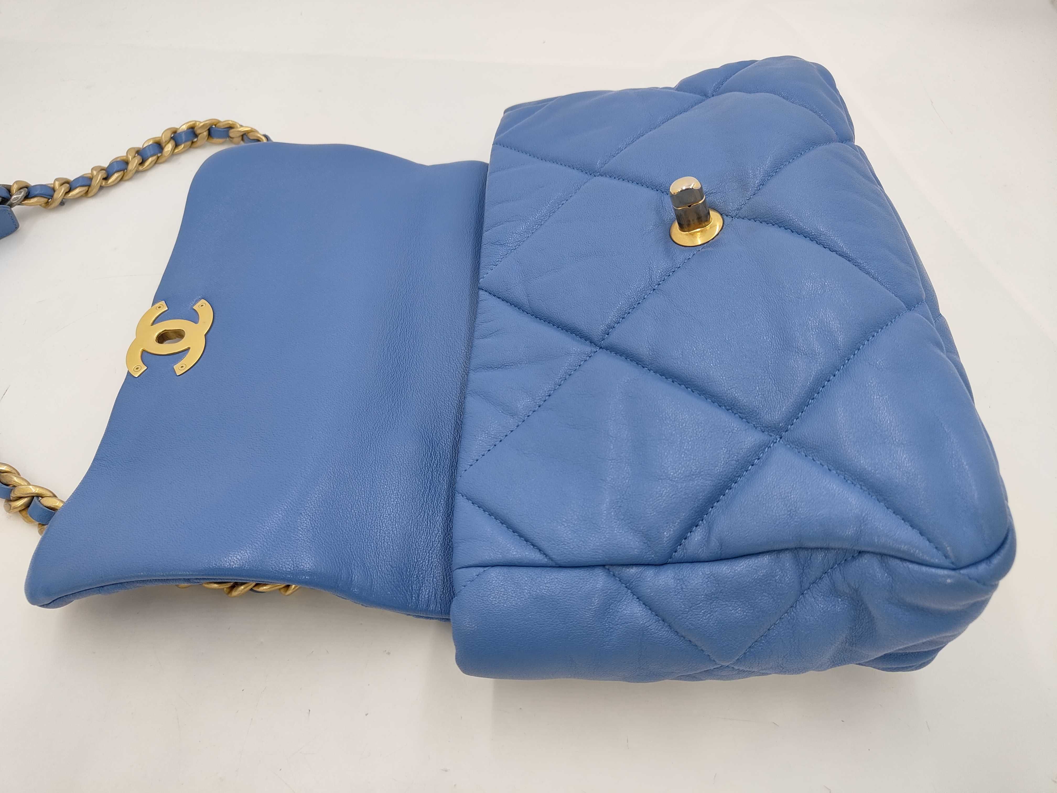 19 Blue Shoulder Bag — view 10
