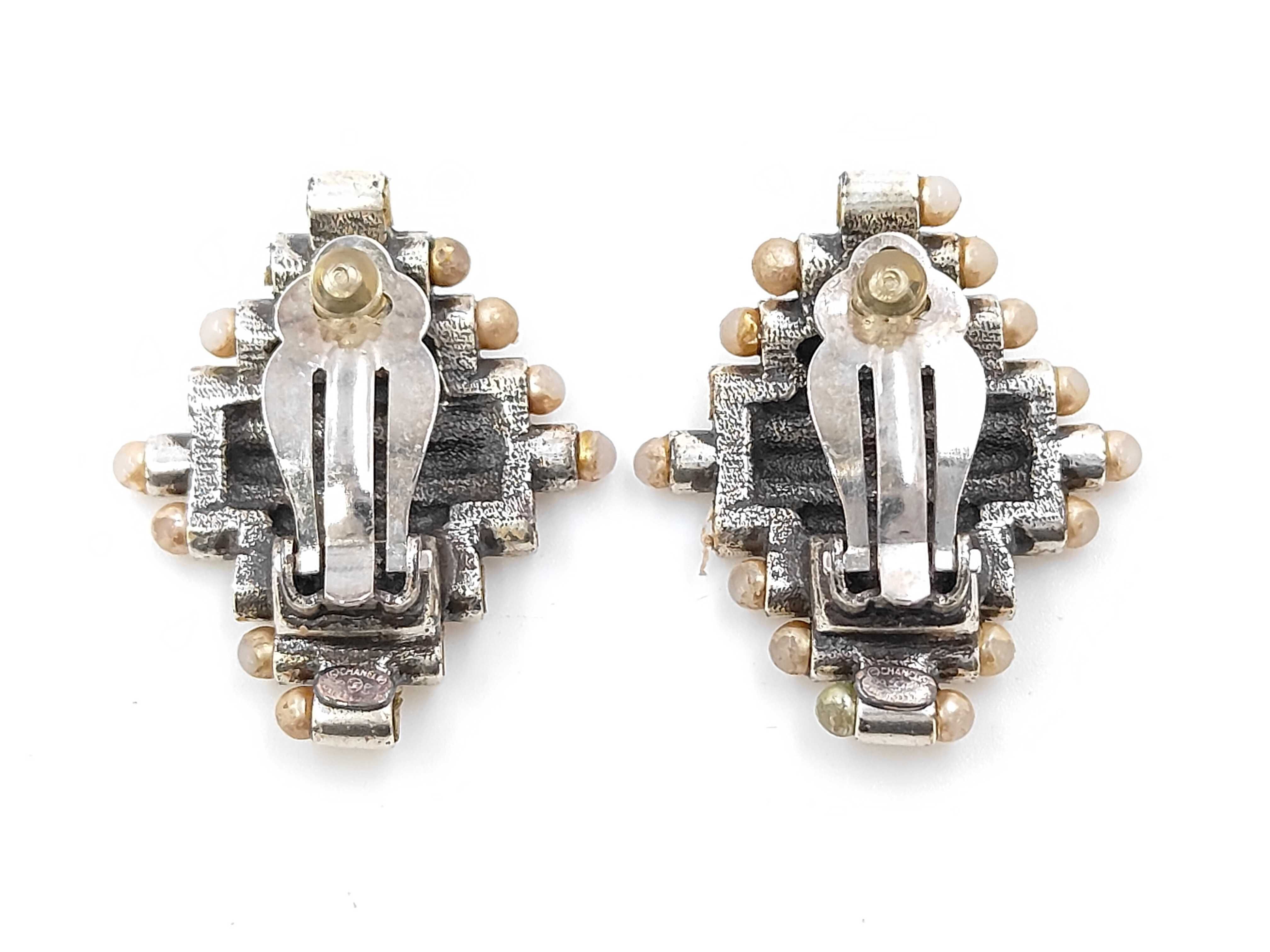 Faux Pearl Earrings / 99P — view 2