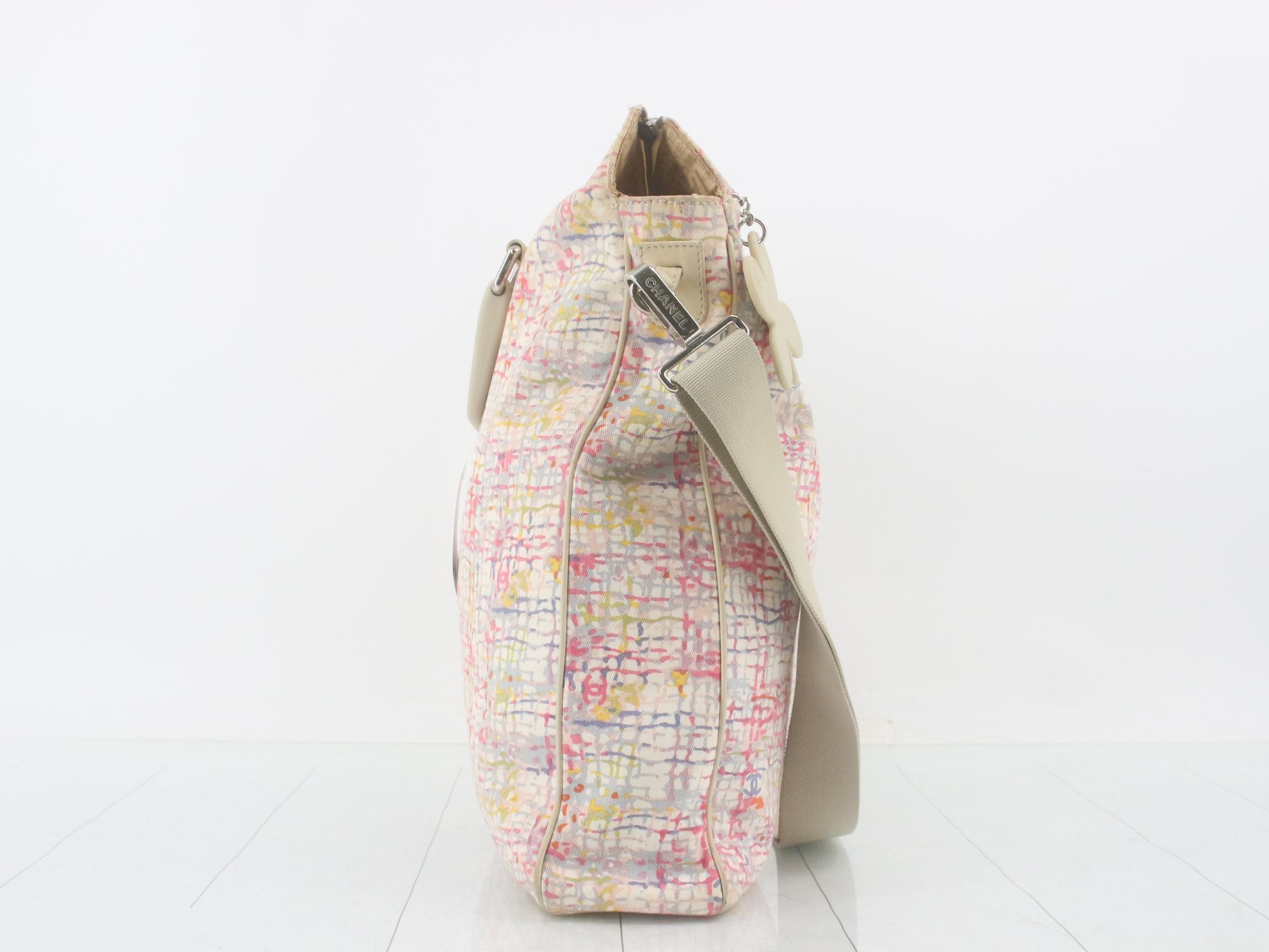 Clover Tote Bag, Canvas/Leather, Beige — view 4