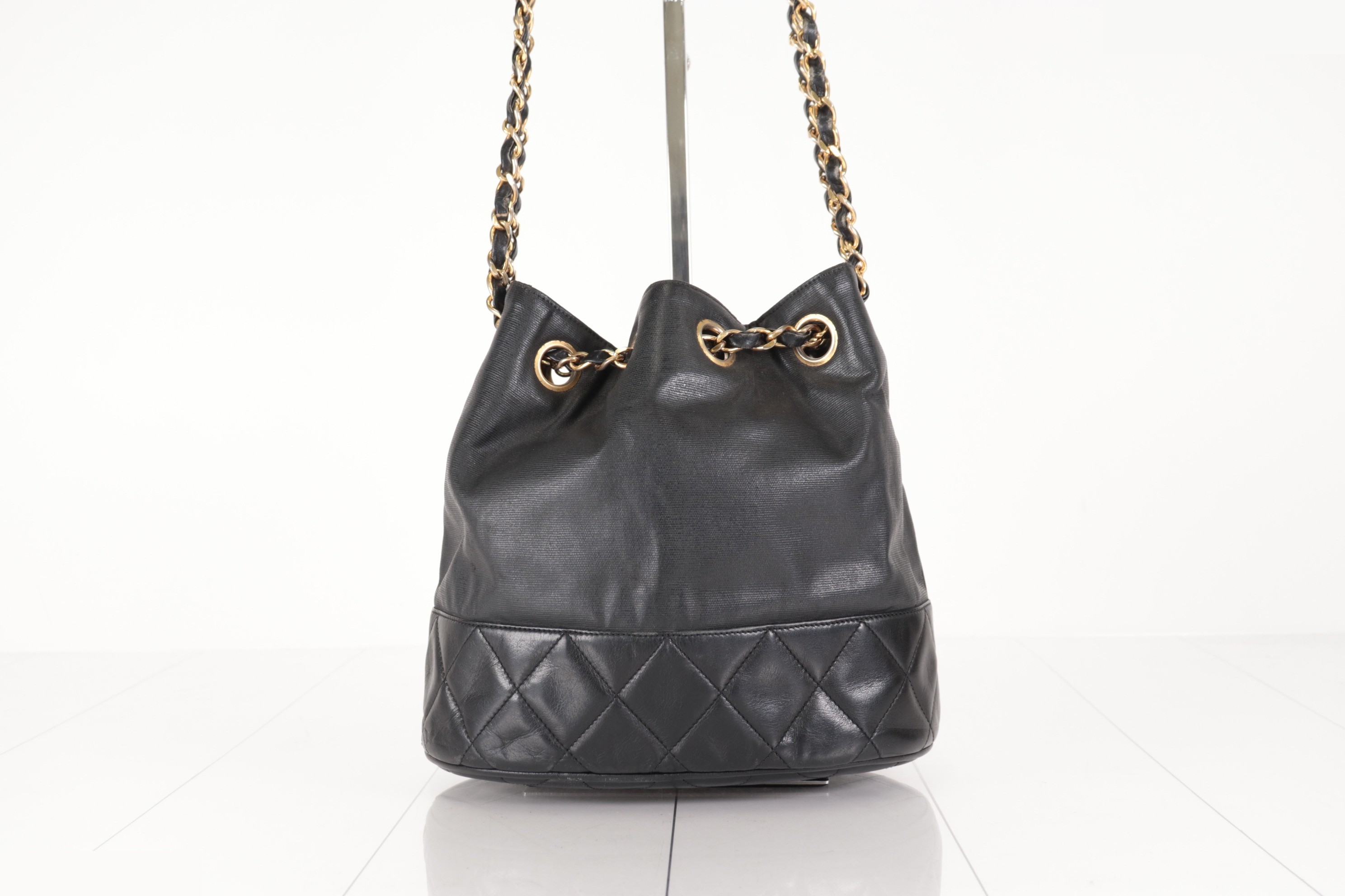 Drawstring bag, chain shoulder bag, 0 series. — view 3