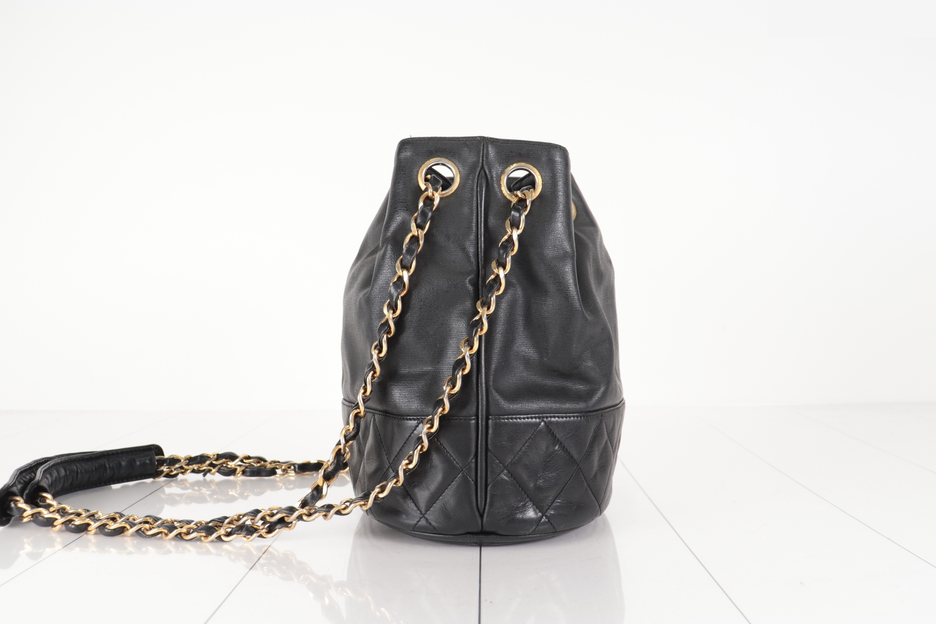 Drawstring bag, chain shoulder bag, 0 series. — view 4