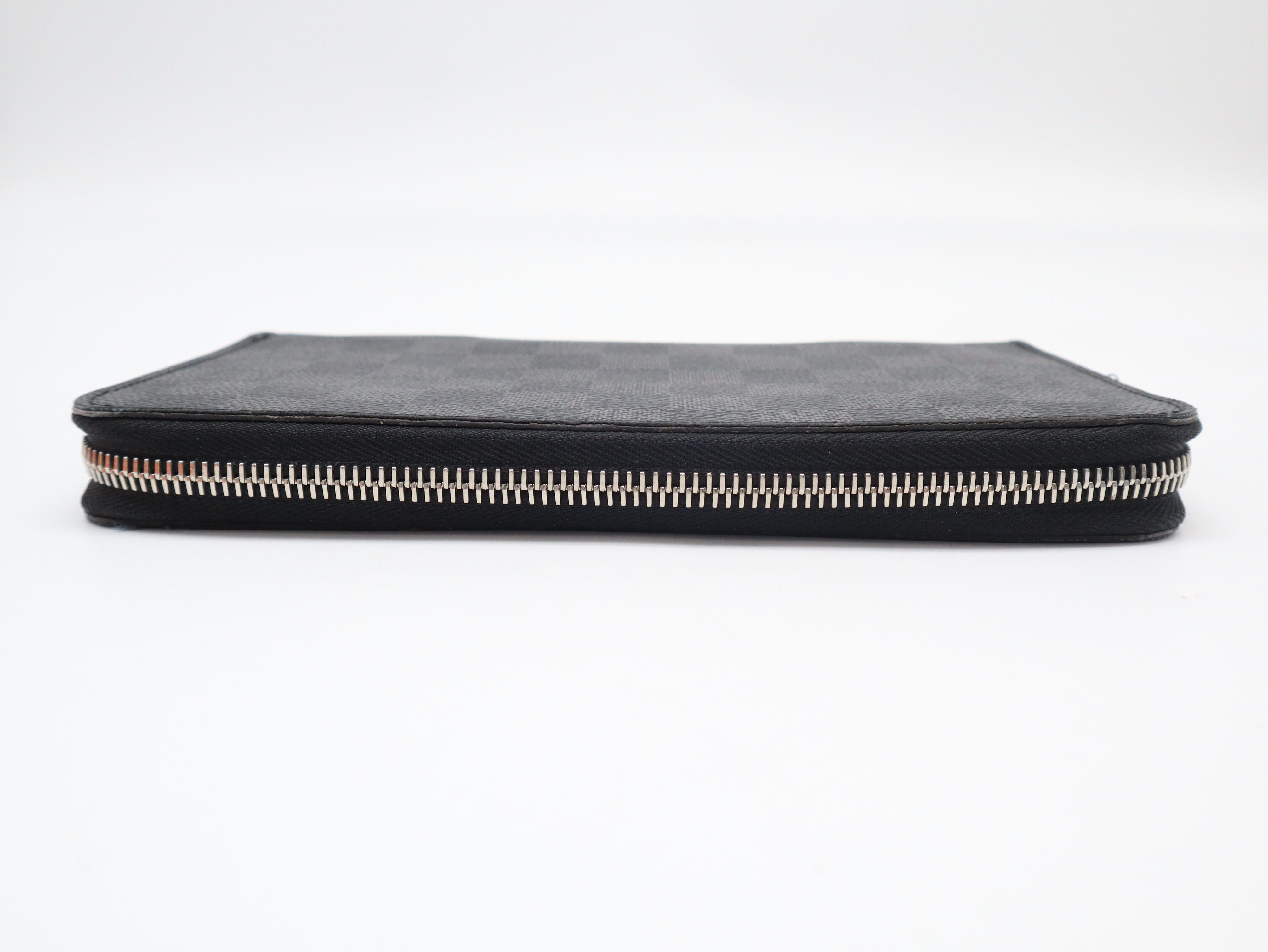 N60111 Damier Graphite Zippy Organizer NM Wallet — view 3