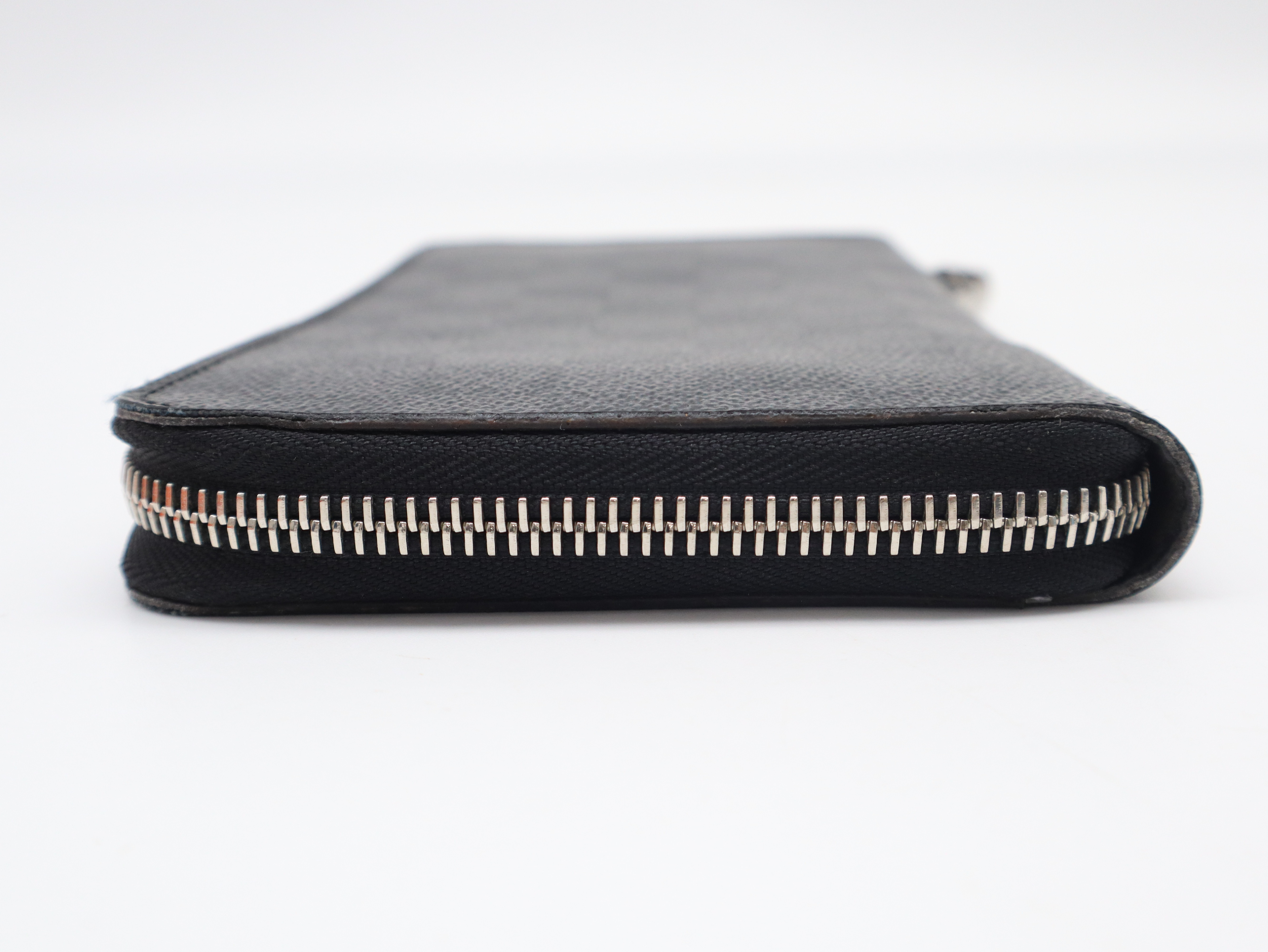 N60111 Damier Graphite Zippy Organizer NM Wallet — view 5