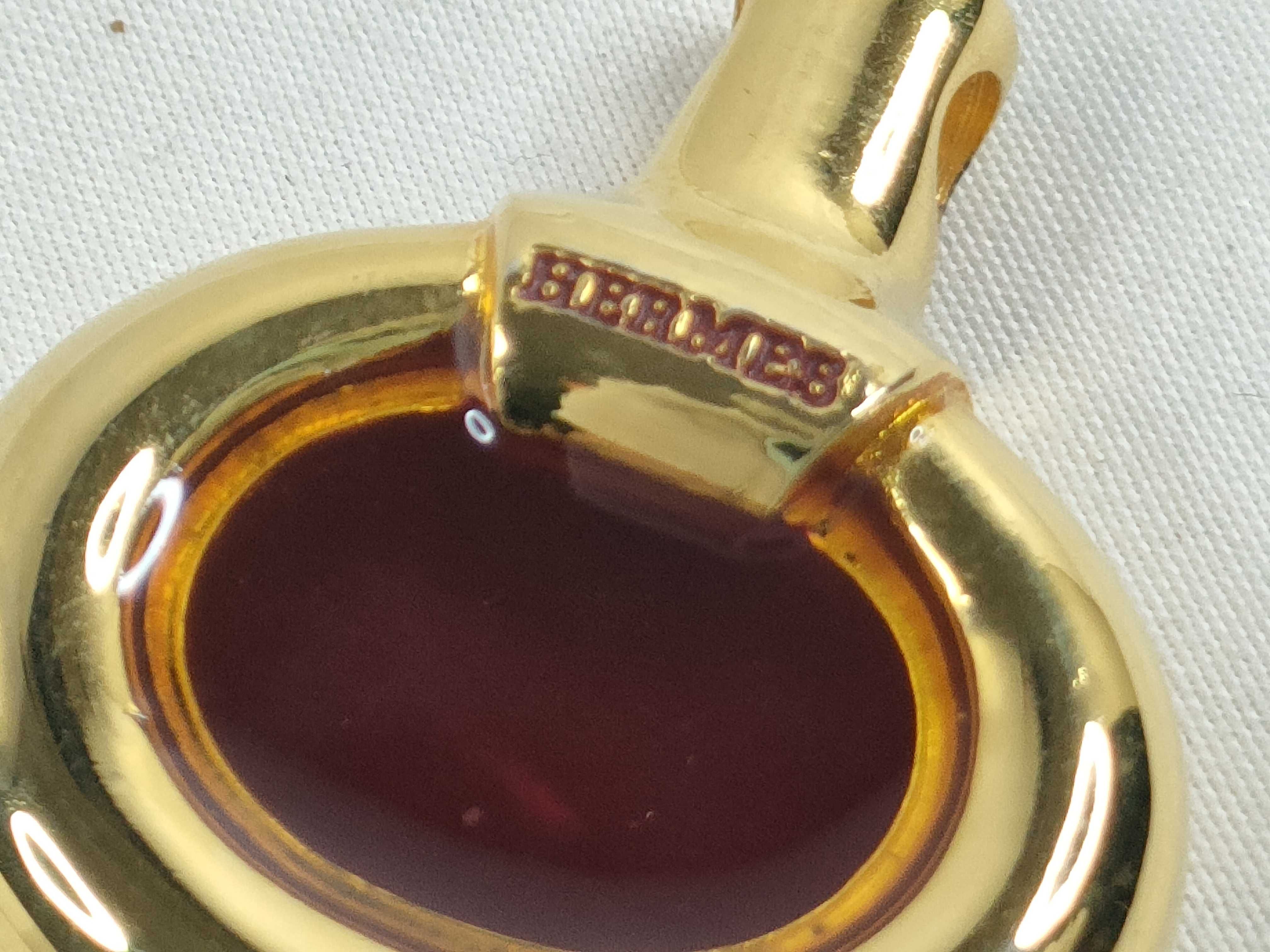 perfume charm — view 6